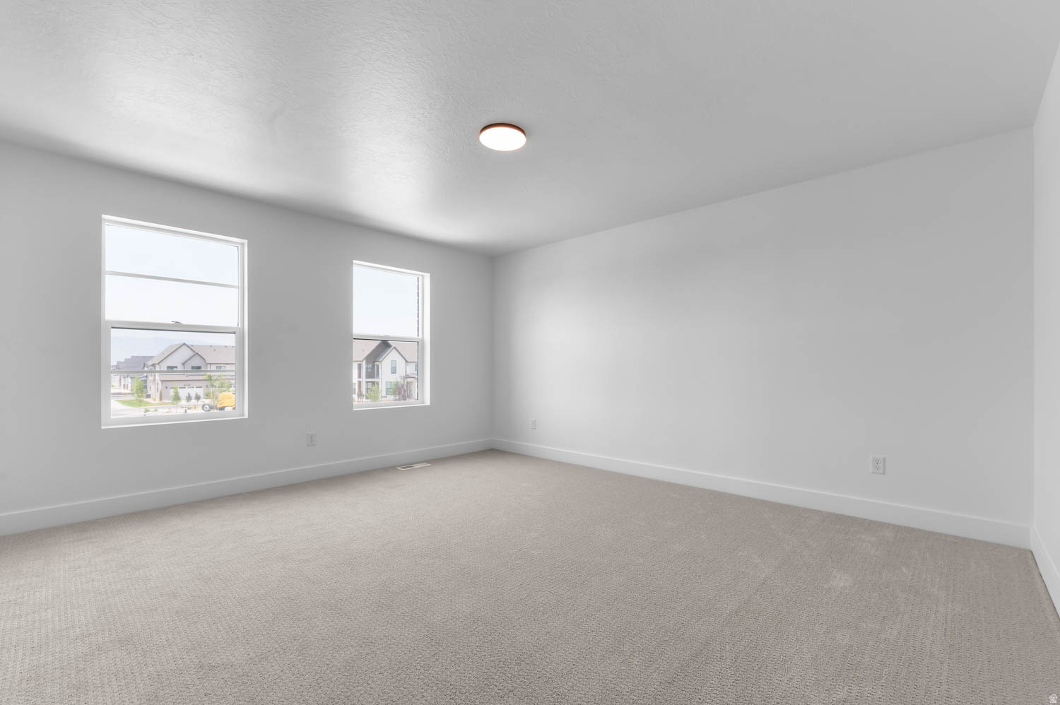 BROADVIEW SHORES COTTAGES 740 - Residential