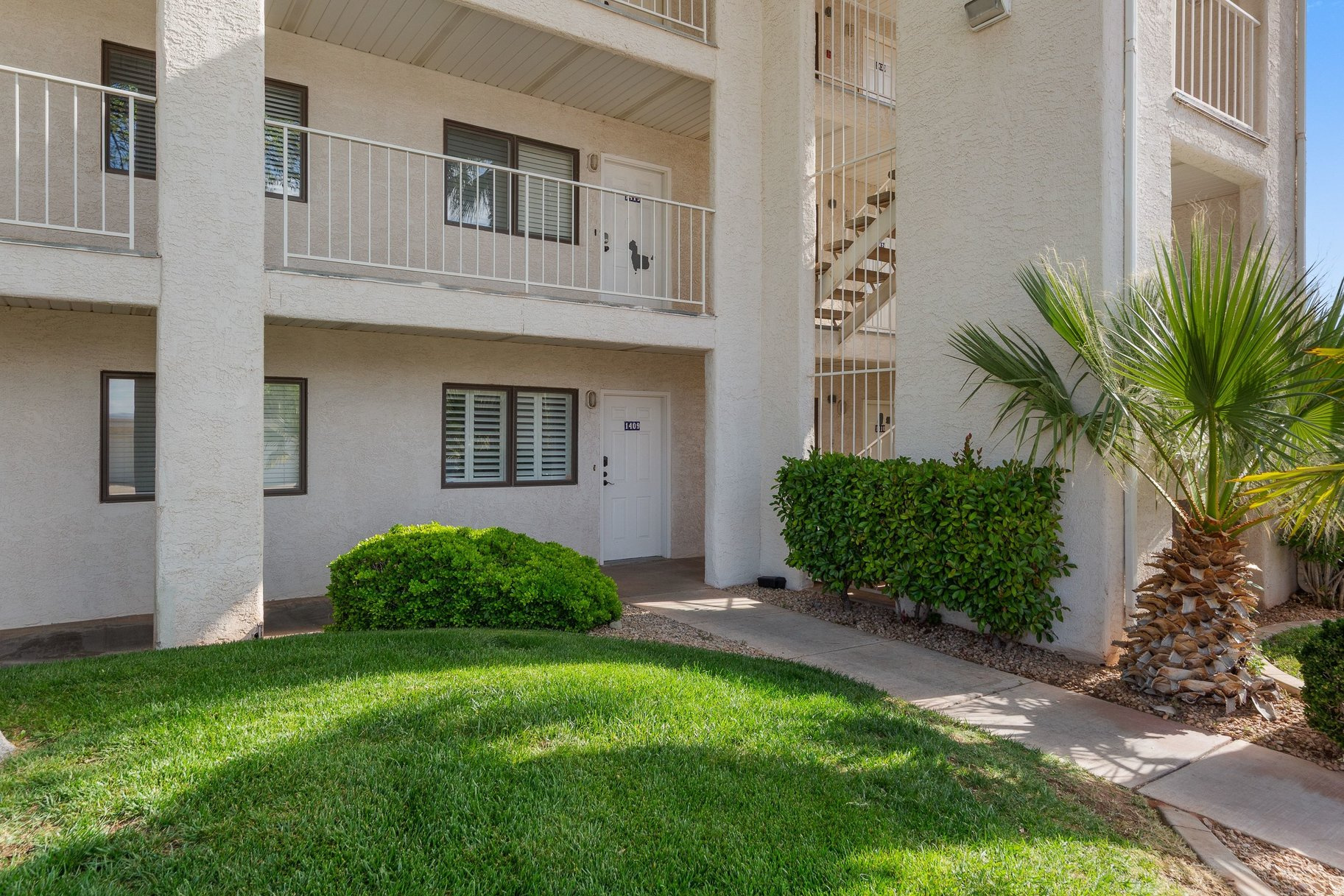 Enjoy the best of both worlds, personal getaway and Short Term Rental zoned investment opportunity in this ground level 1-bedroom, 1-bath condo in the sought-after Las Palmas community. This inviting vacation rental unit features a functional layout with a cozy living area, private patio, plantation shutters, painted cabinets, new LVP flooring, and kitchen can lights. The bathroom offers updated tile and painted cabinets. Detached single car garage. Las Palmas offers beautifully landscaped grounds, 6 pools, 4 hot tubs, pickleball and tennis courts, bacci ball, a clubhouse, and playgrounds perfect for your own use or attracting rental guests. This condo's prime location puts you close to the Greater St. George paved trail system, Snow Canyon State Park, Golf courses (including PGA TOUR's Black Desert Golf Course), and countless hiking and cycling trails. It is close to the Zen bike trail system and within a short drive, you can explore Zion, Bryce, the Grand Canyon's North Rim, Sand Hollow, Quail Creek, Gunlock Reservoir, and Dixie National Forest. St. George's unique location at the intersection of the Mojave Desert, Colorado Plateau, and Great Basin, offers one of the most beautiful landscapes in the country making this condo an incredible place to stay, play, or earn. All information herein deemed reliable is not guaranteed. Buyer is responsible to verify listing information, including sqft/acre to the buyer's satisfaction.