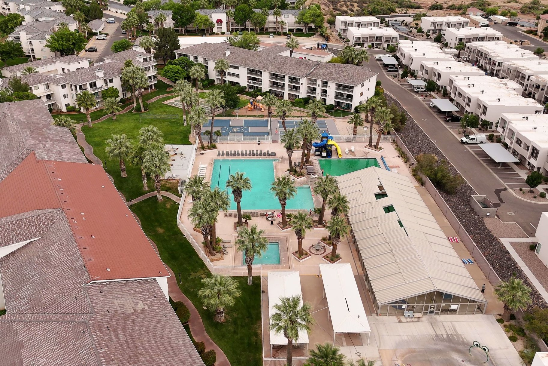 LAS PALMAS RESORT CONDO 1A - Residential