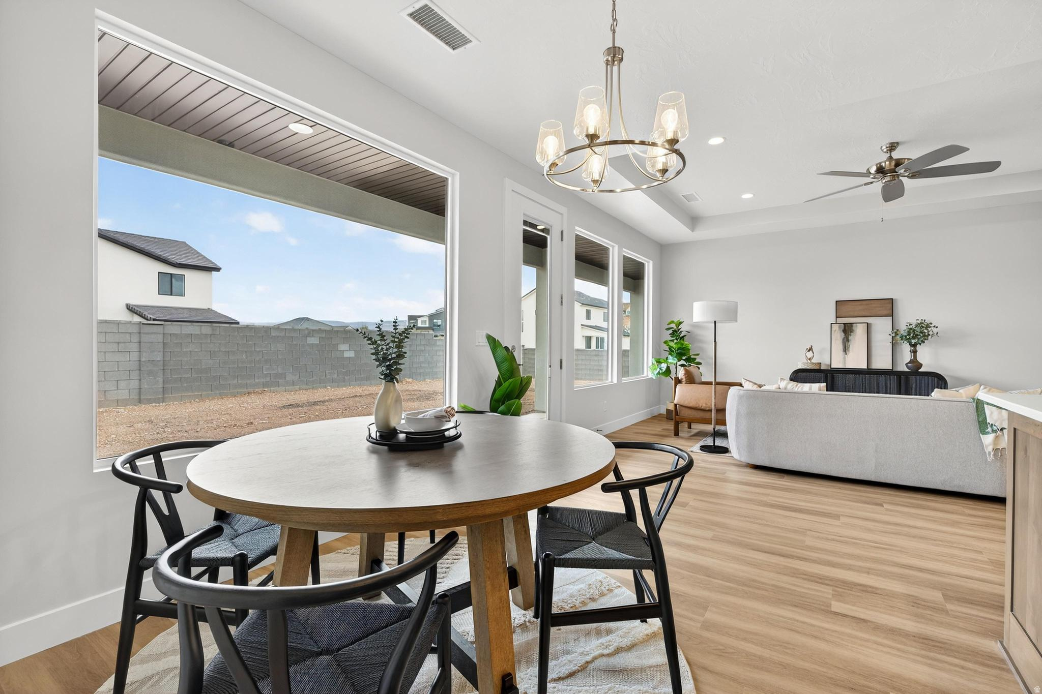 SCENIC POINTE 2 - Residential