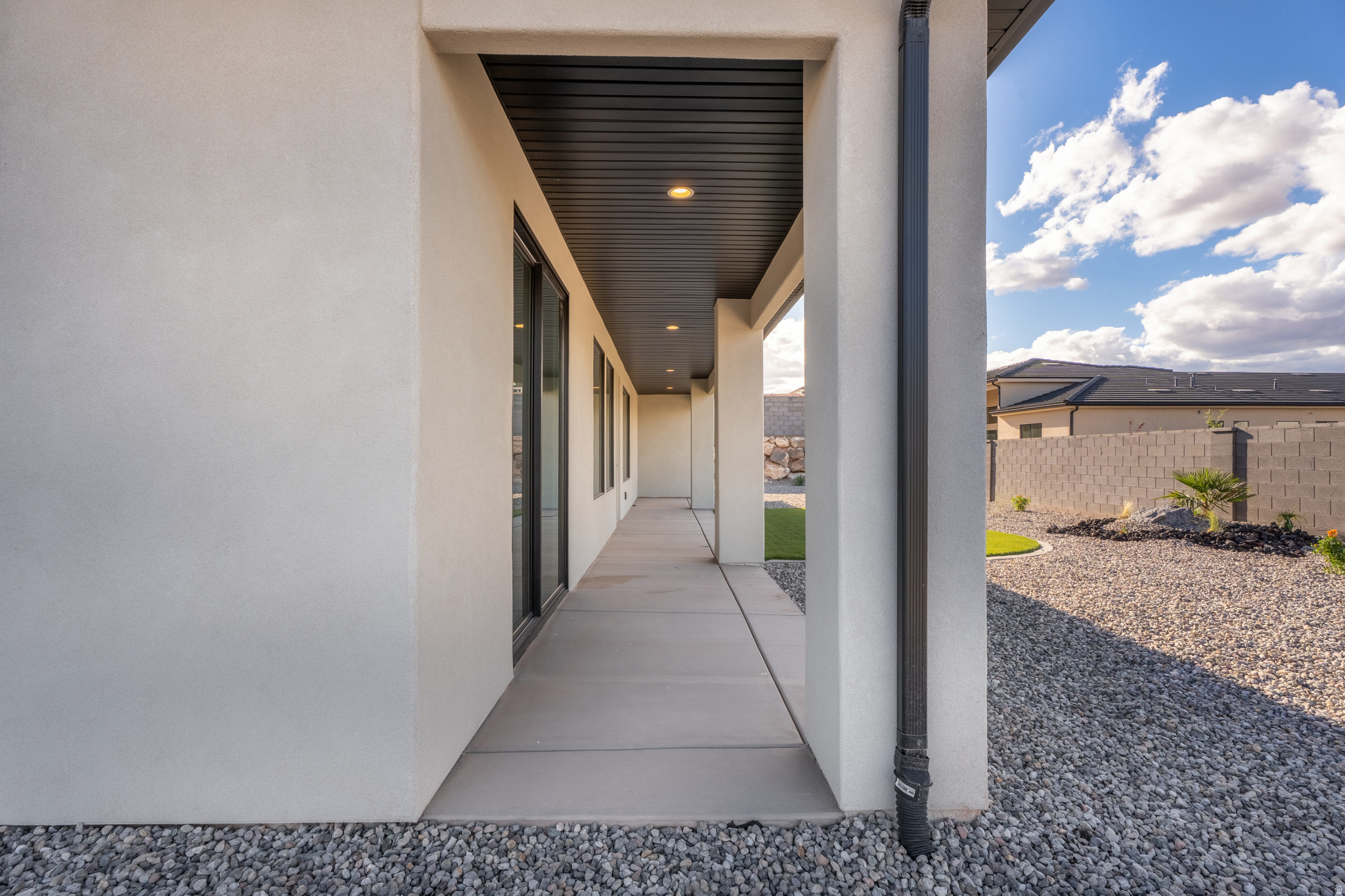 SCENIC POINTE 2 - Residential