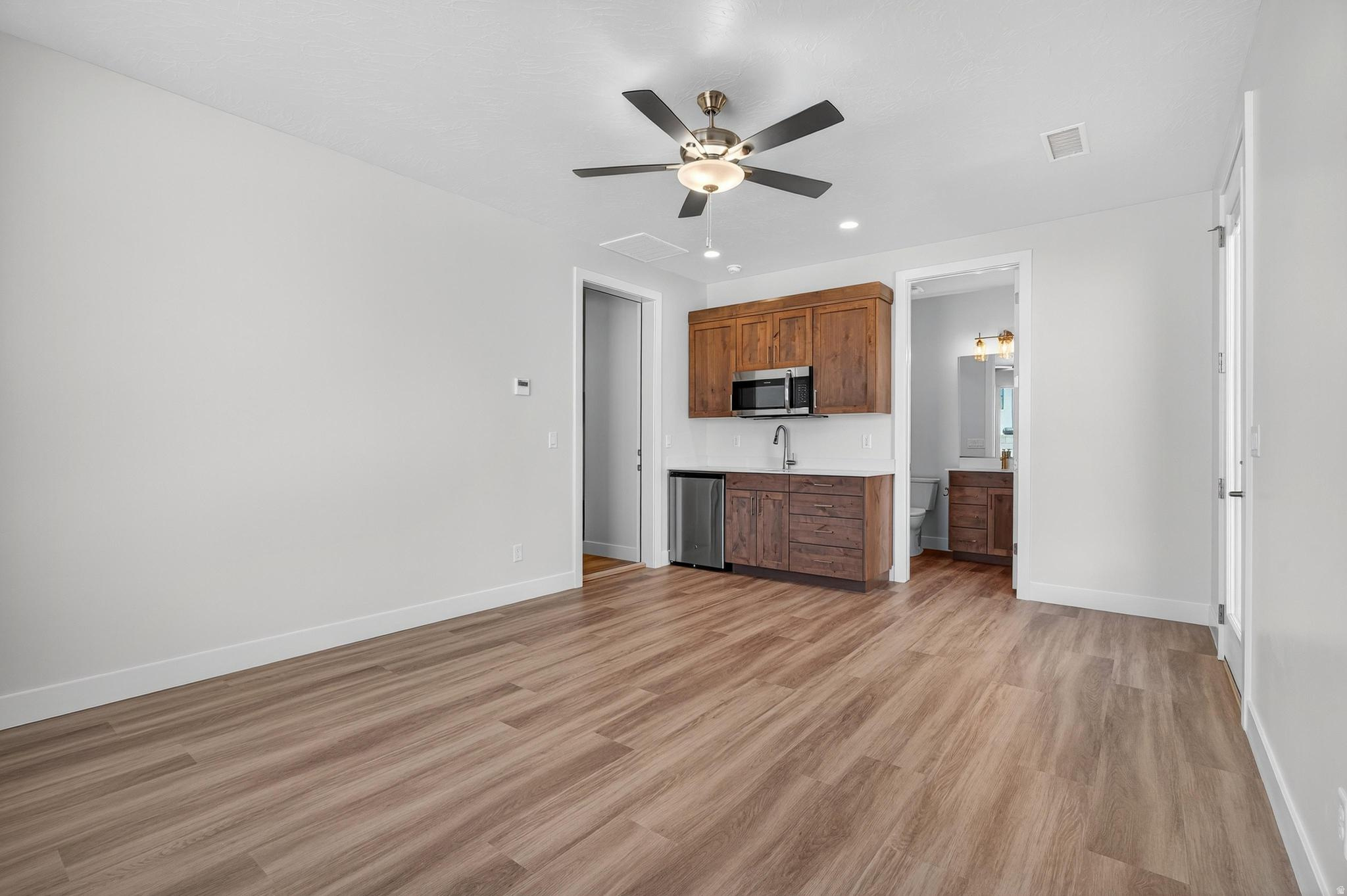 SCENIC POINTE 2 - Residential