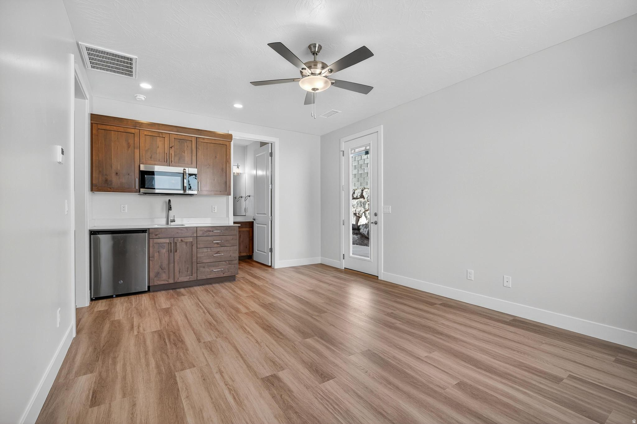 SCENIC POINTE 2 - Residential