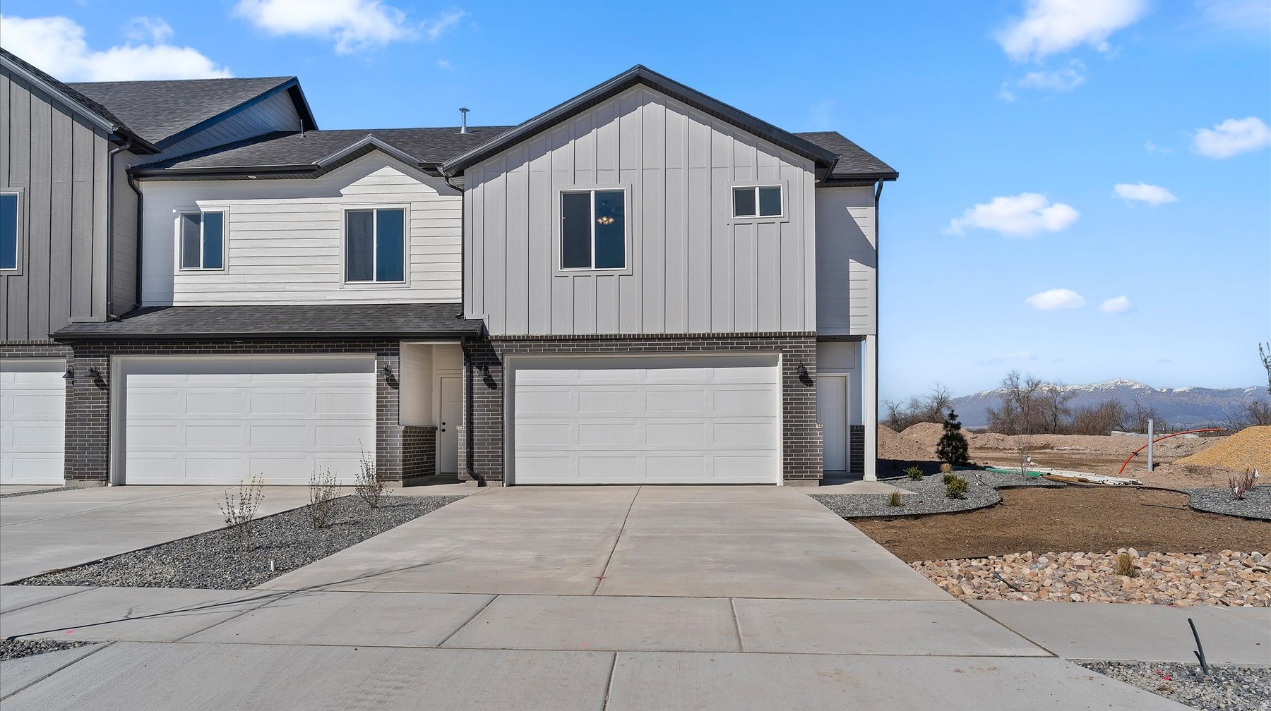 SALT GRASS TOWN HOMES - Residential