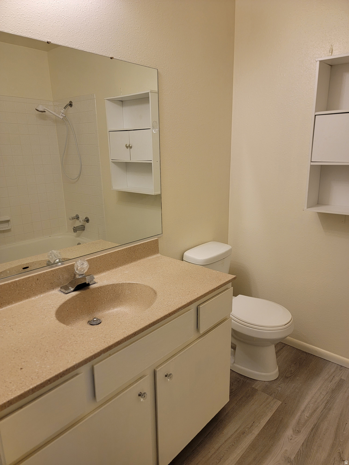 BRIARWOOD - Residential