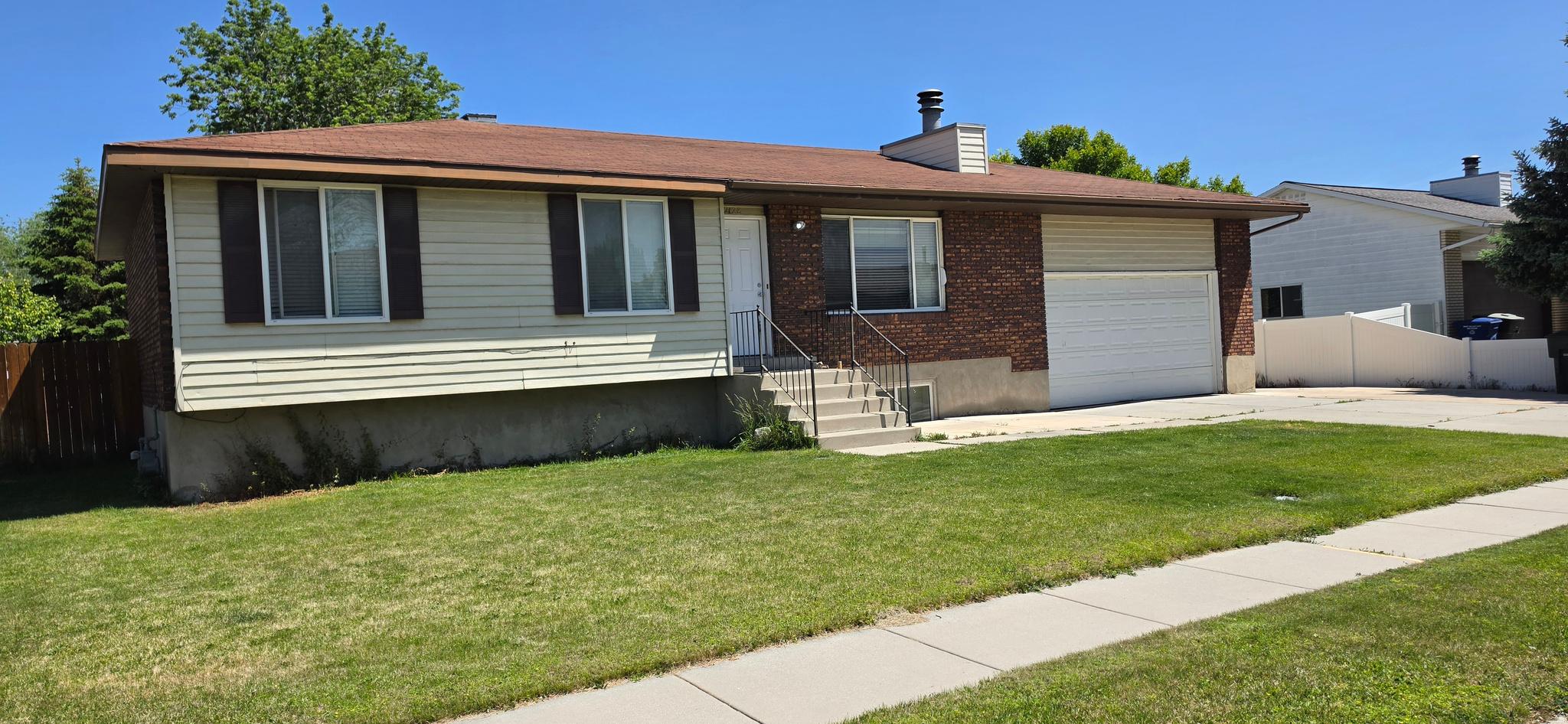 BRIARWOOD - Residential