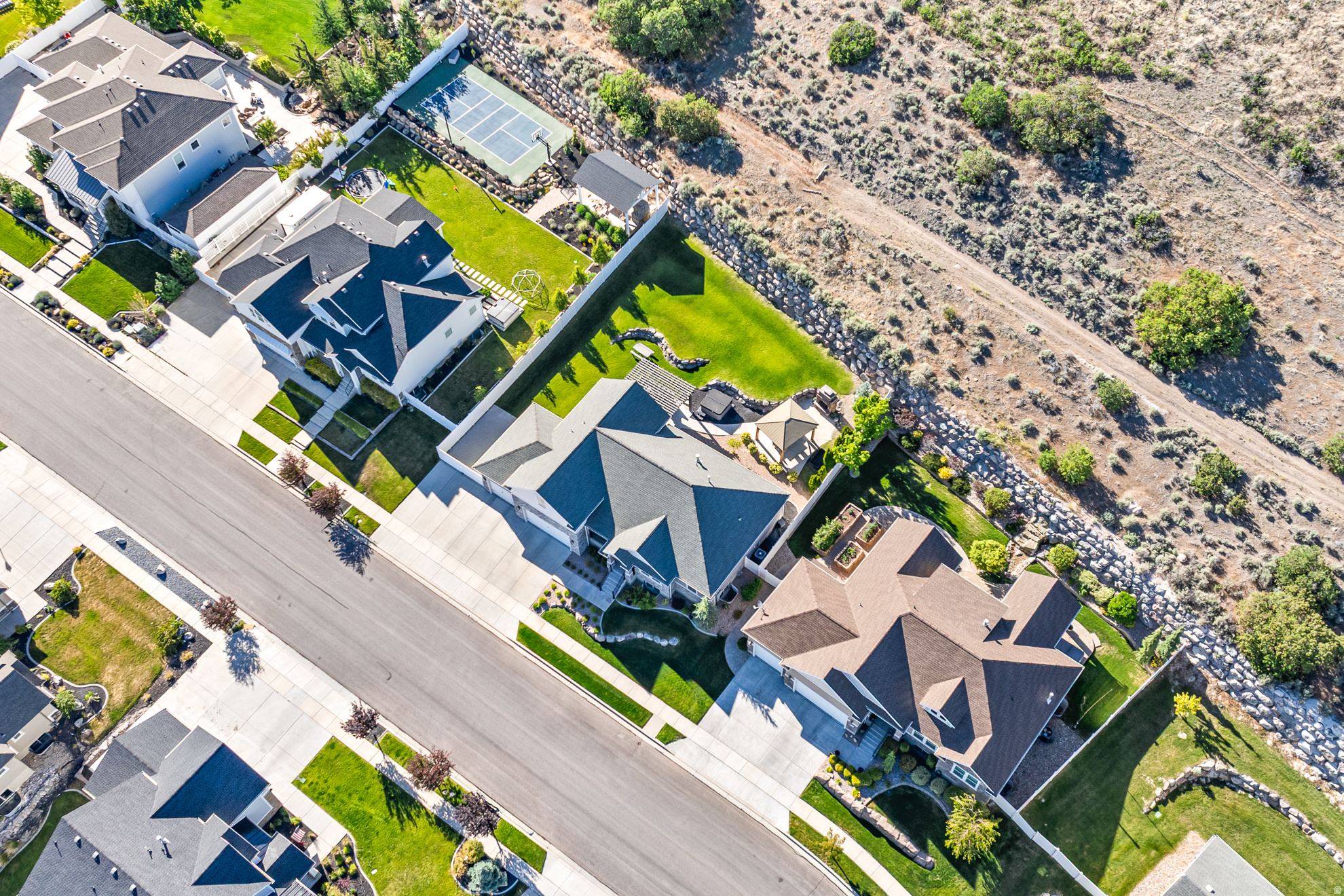 CANYON HILLS - Residential