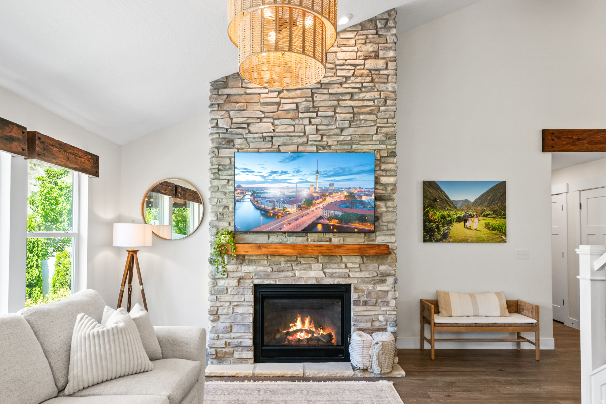 CANYON HILLS - Residential