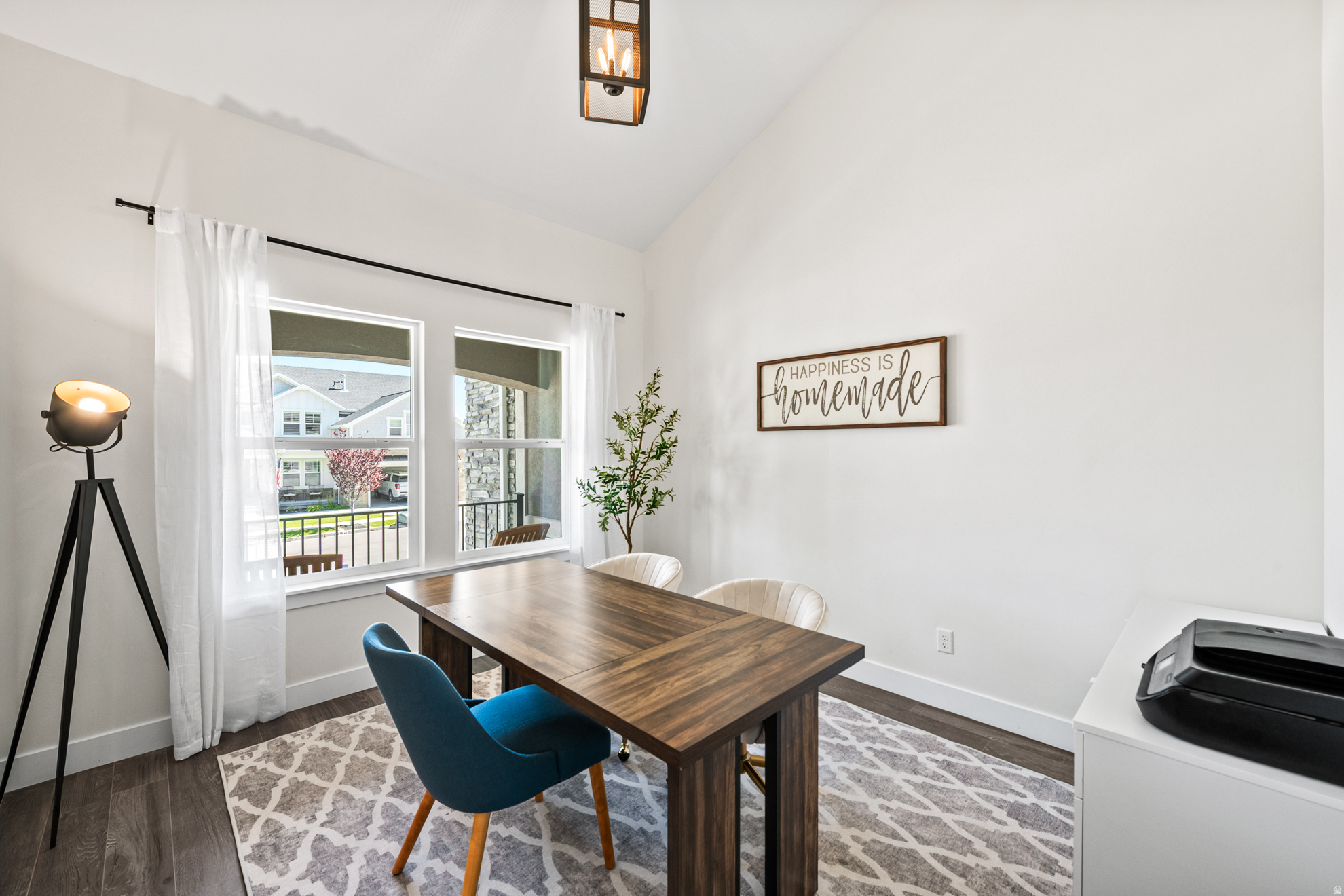 CANYON HILLS - Residential