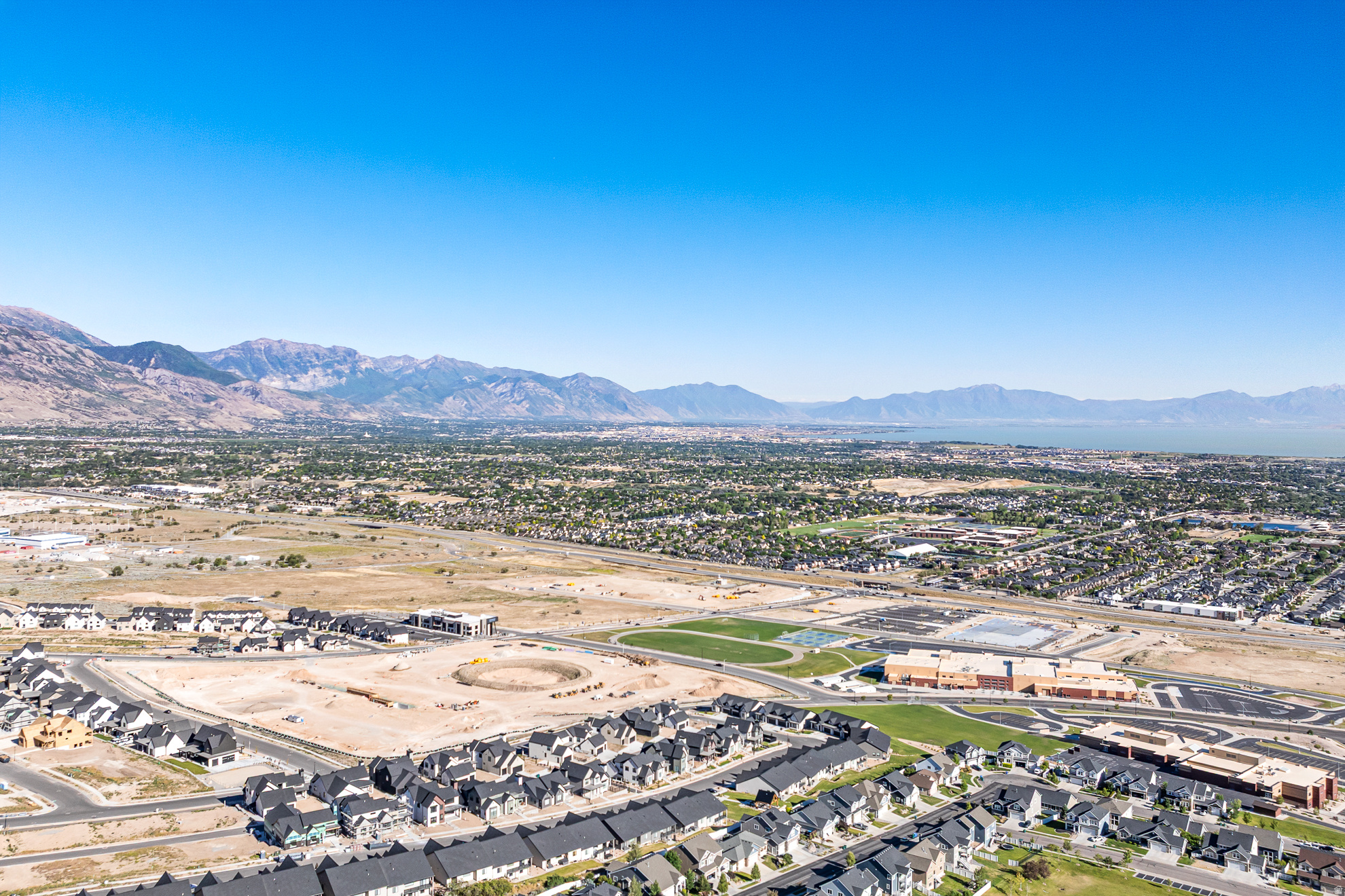CANYON HILLS - Residential