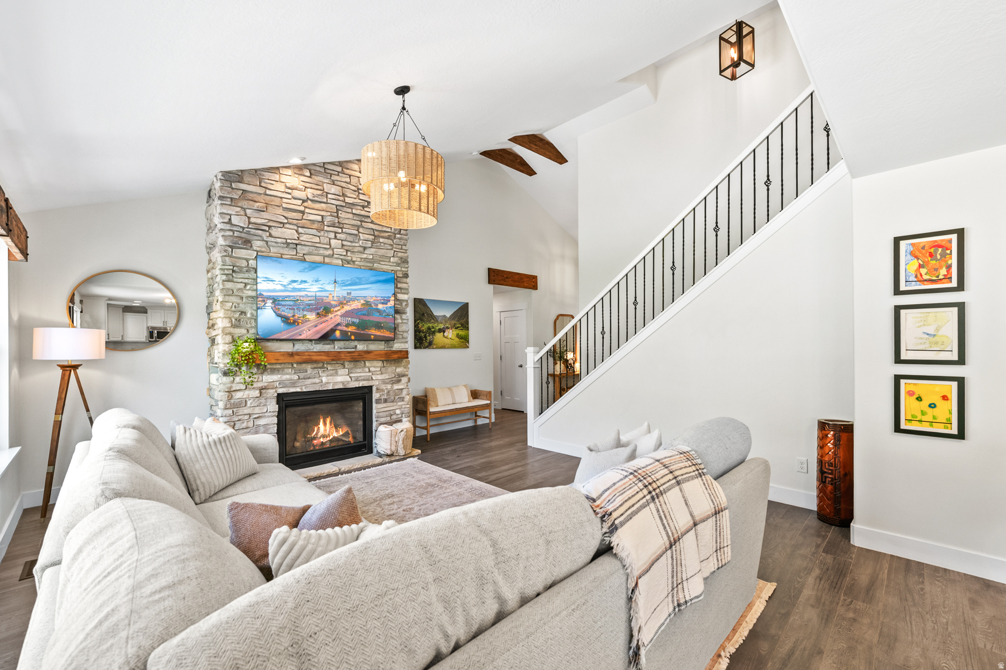 CANYON HILLS - Residential