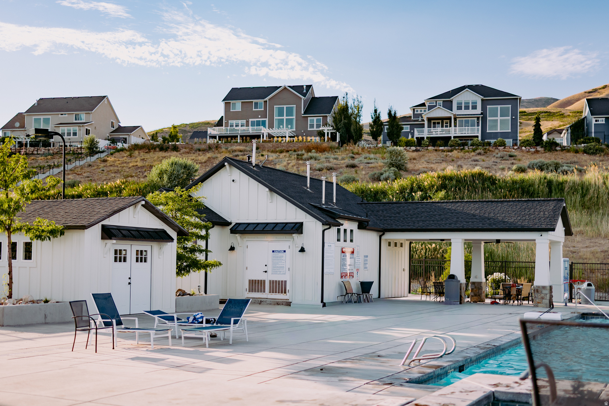 CANYON HILLS - Residential