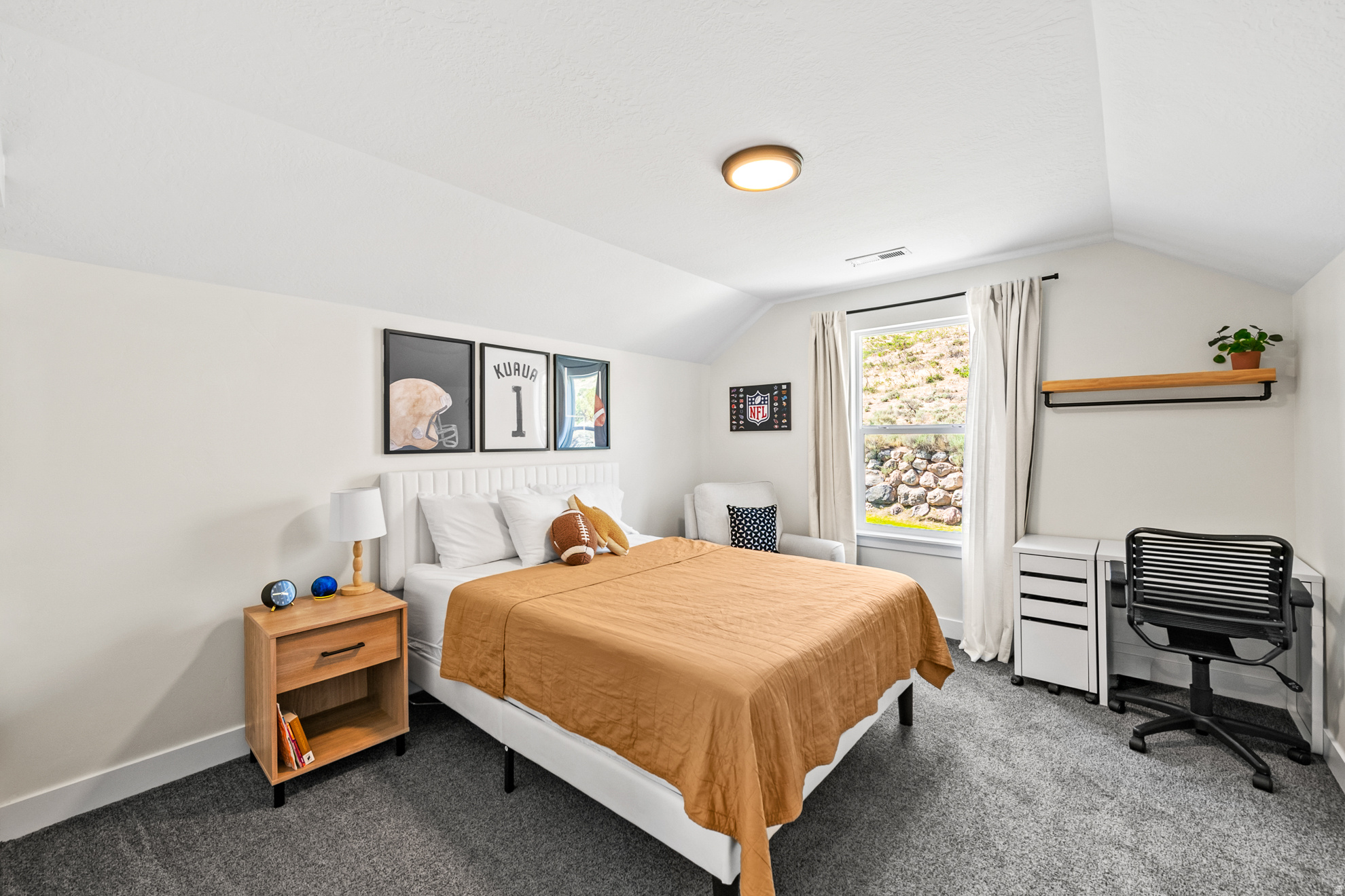 CANYON HILLS - Residential