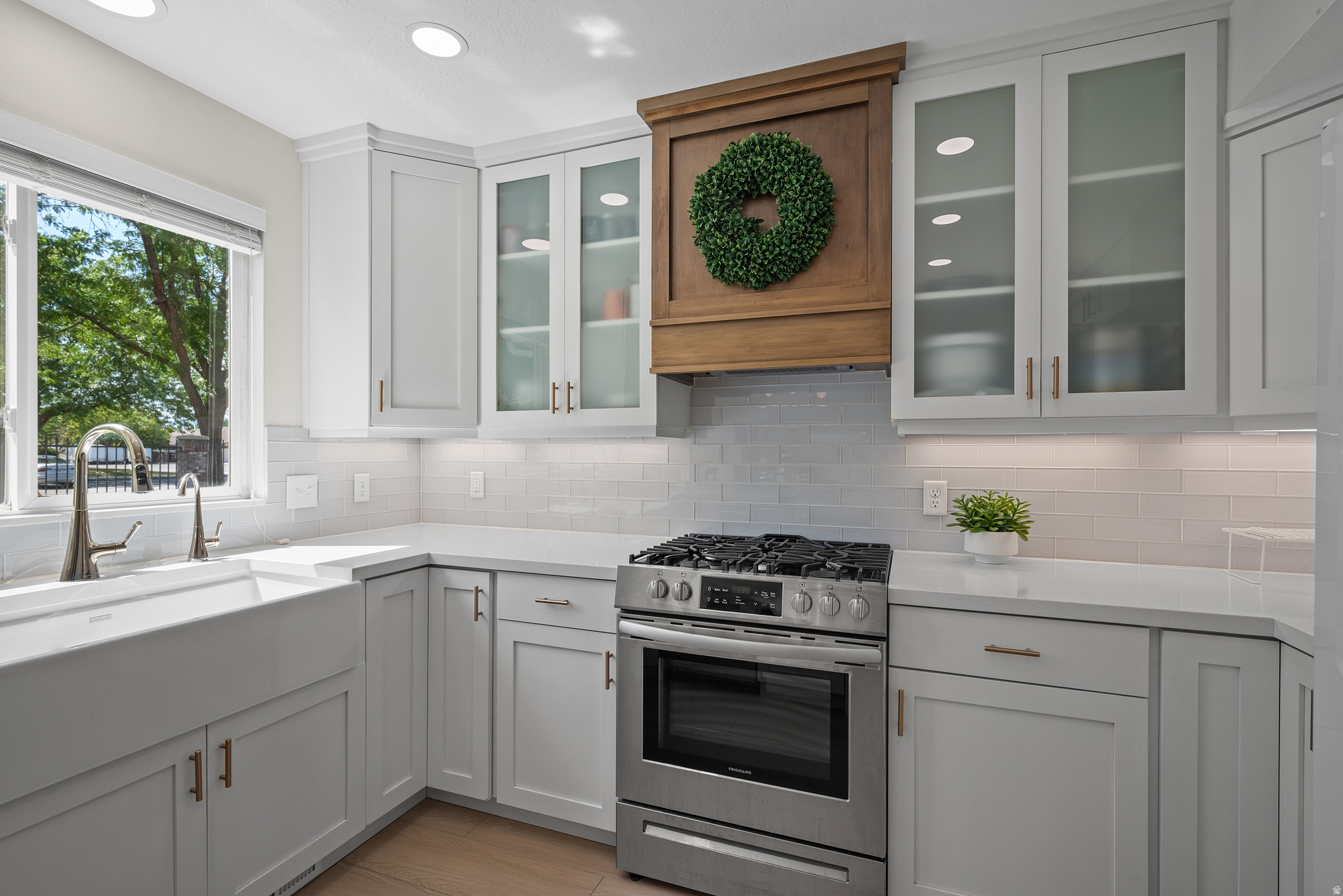RIVER VIEW ESTATES - Residential