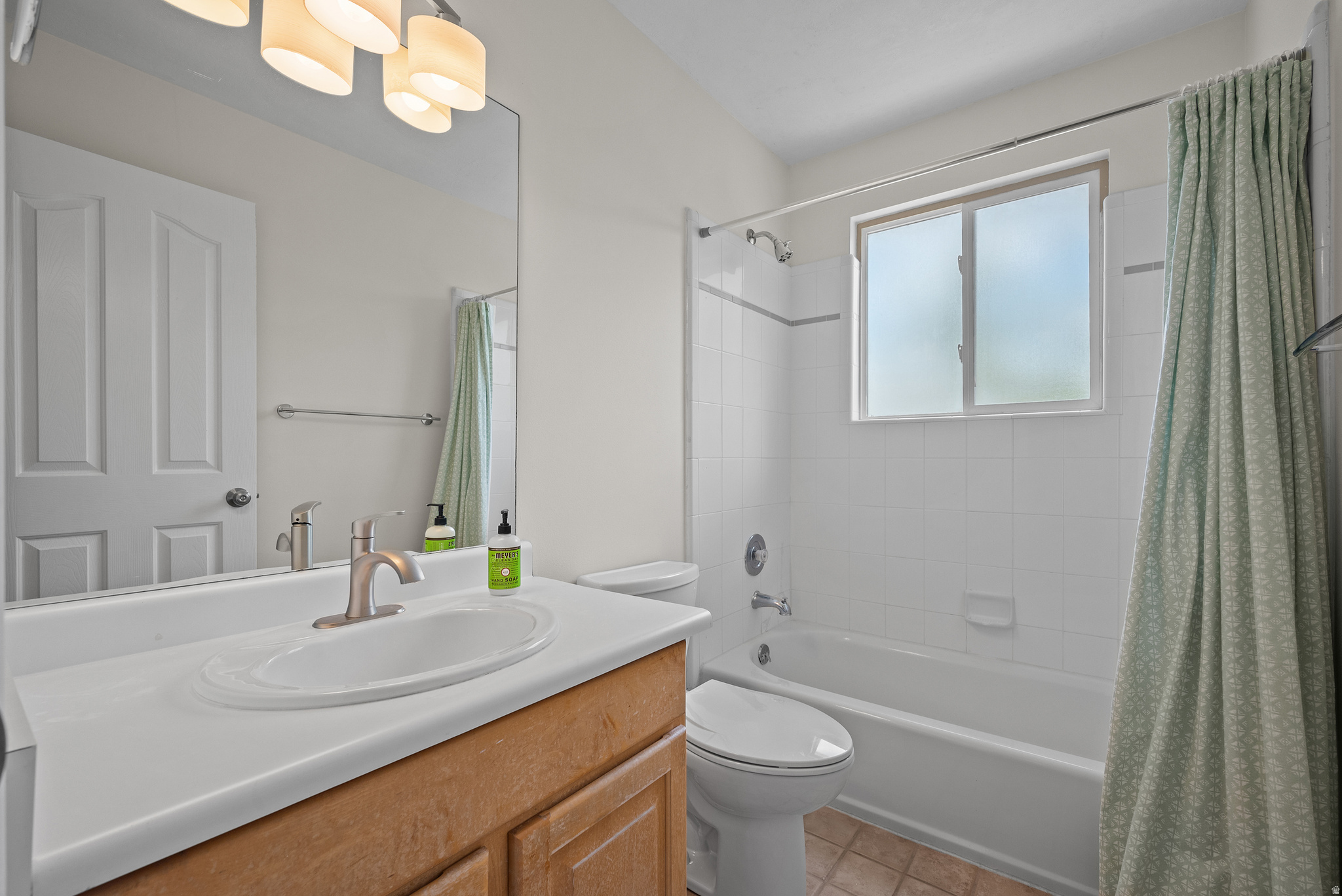 RIVER VIEW ESTATES - Residential