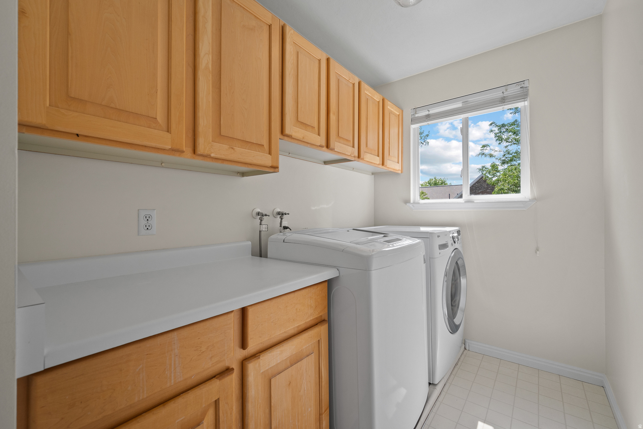 RIVER VIEW ESTATES - Residential