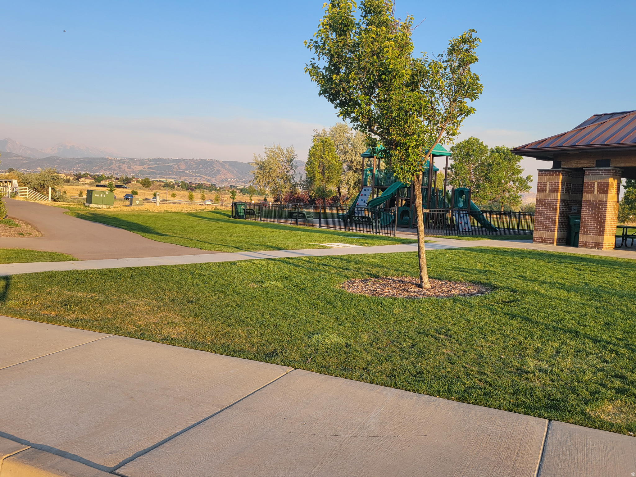 RIVER VIEW ESTATES - Residential