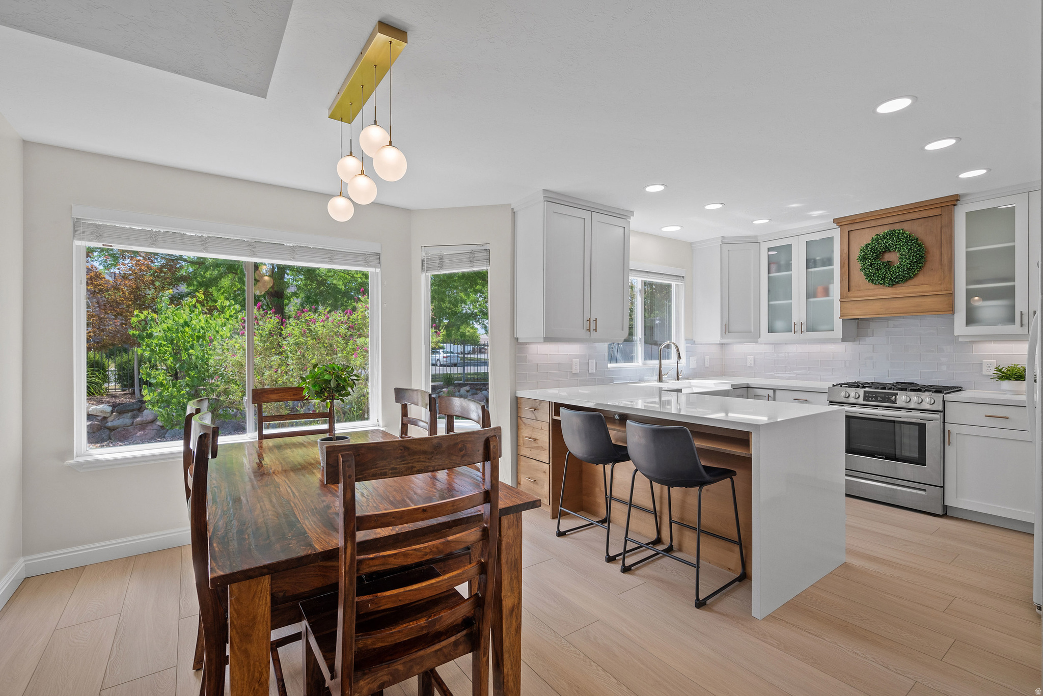 RIVER VIEW ESTATES - Residential