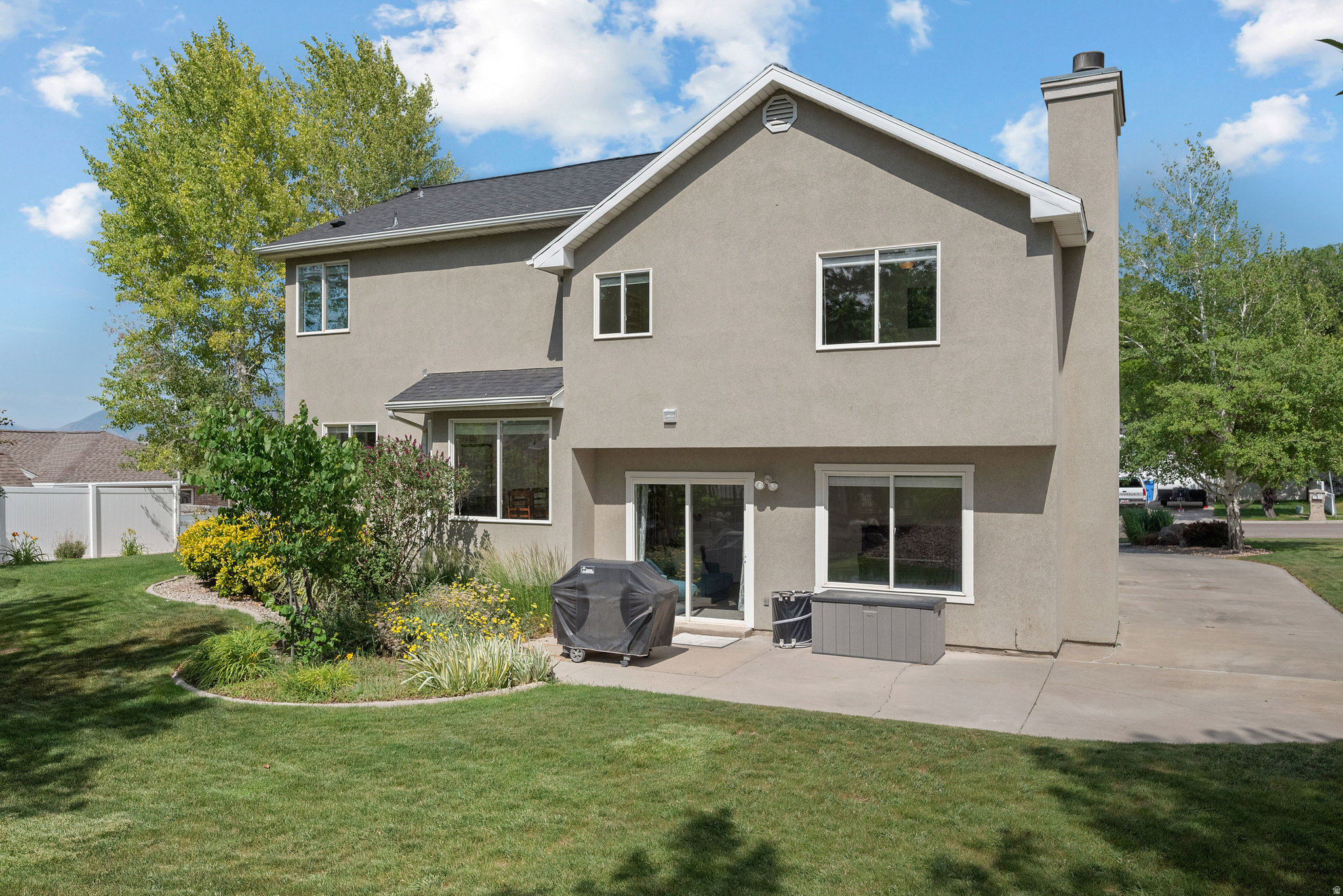 RIVER VIEW ESTATES - Residential