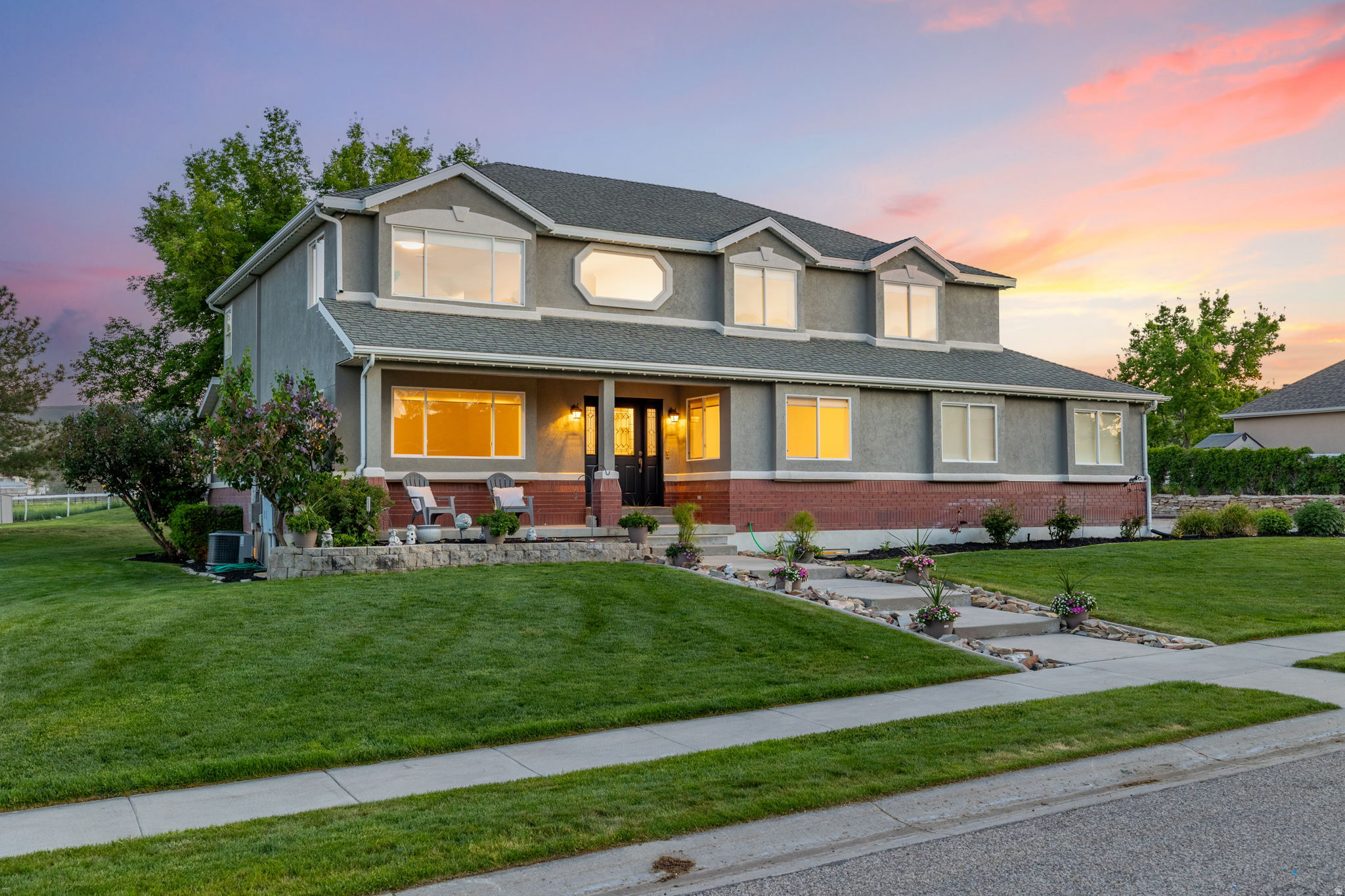 COUNTRY CLASSIC ESTATES - Residential