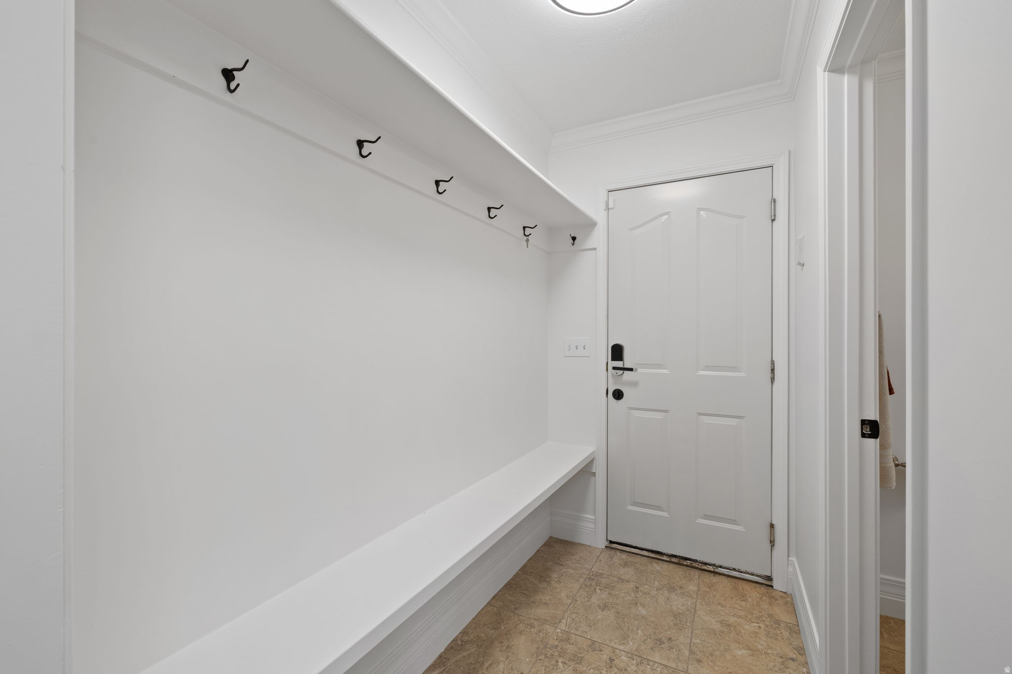 COUNTRY CLASSIC ESTATES - Residential