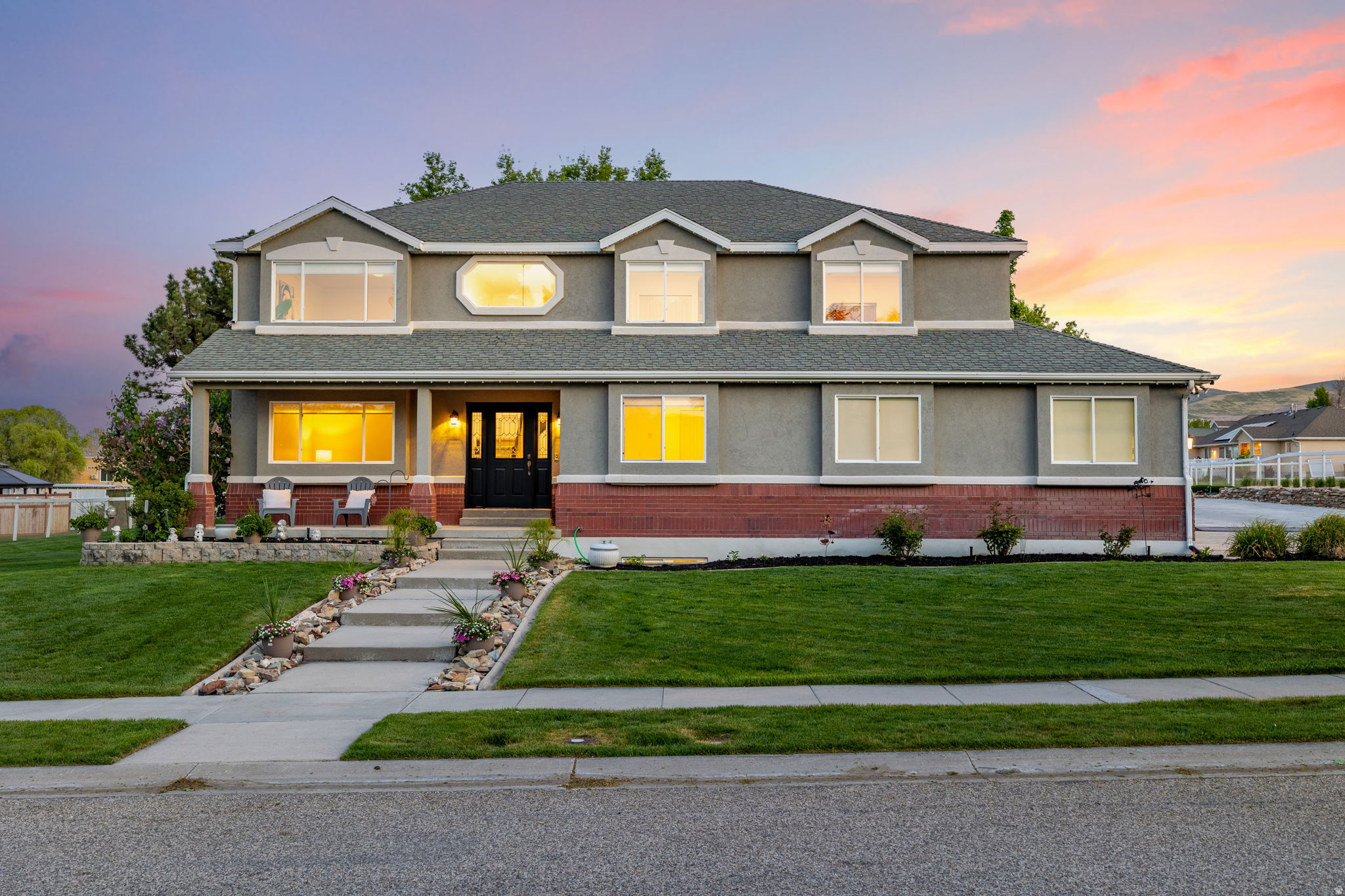 COUNTRY CLASSIC ESTATES - Residential
