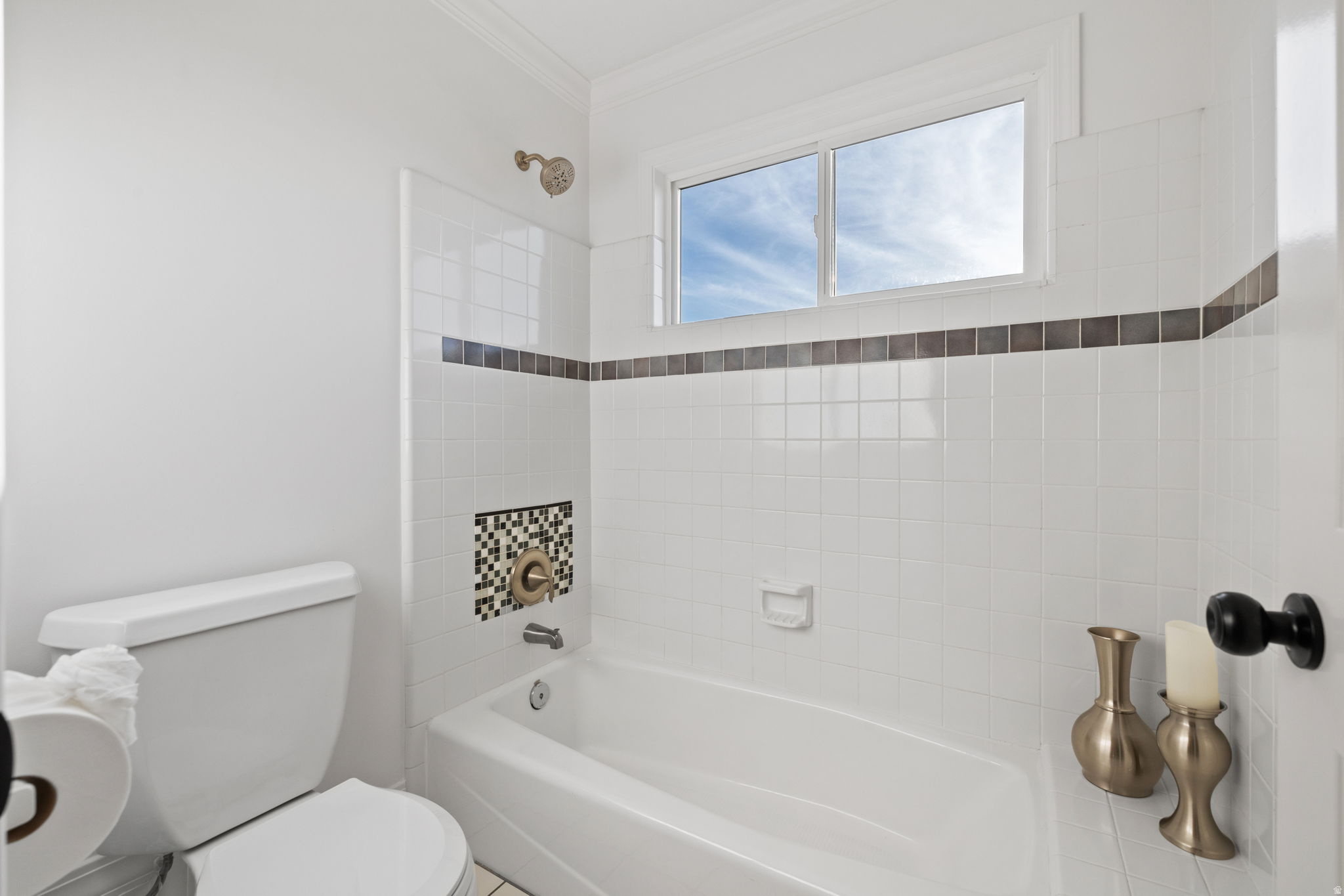 COUNTRY CLASSIC ESTATES - Residential