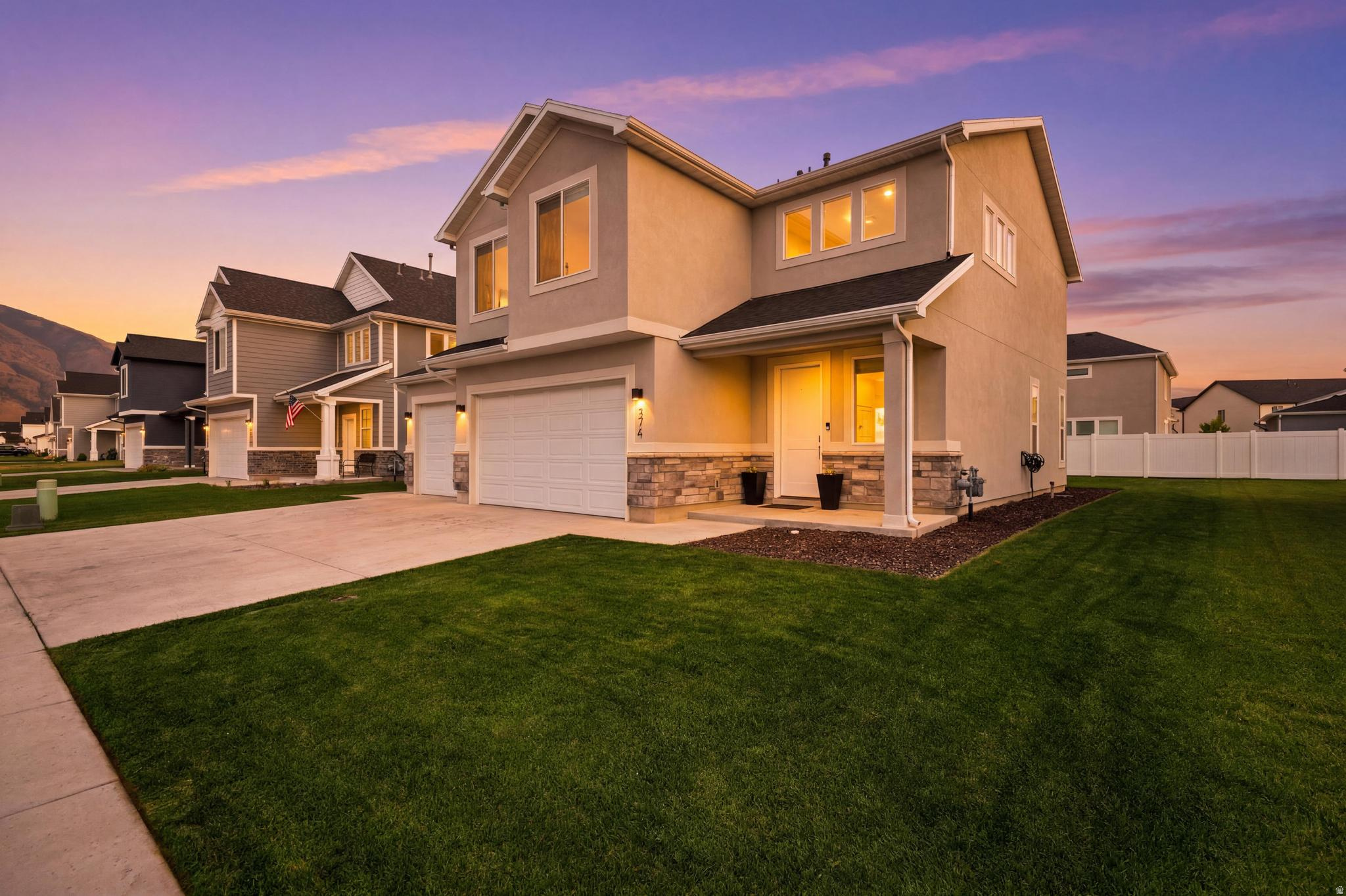 RIDGELINE PARK - Residential