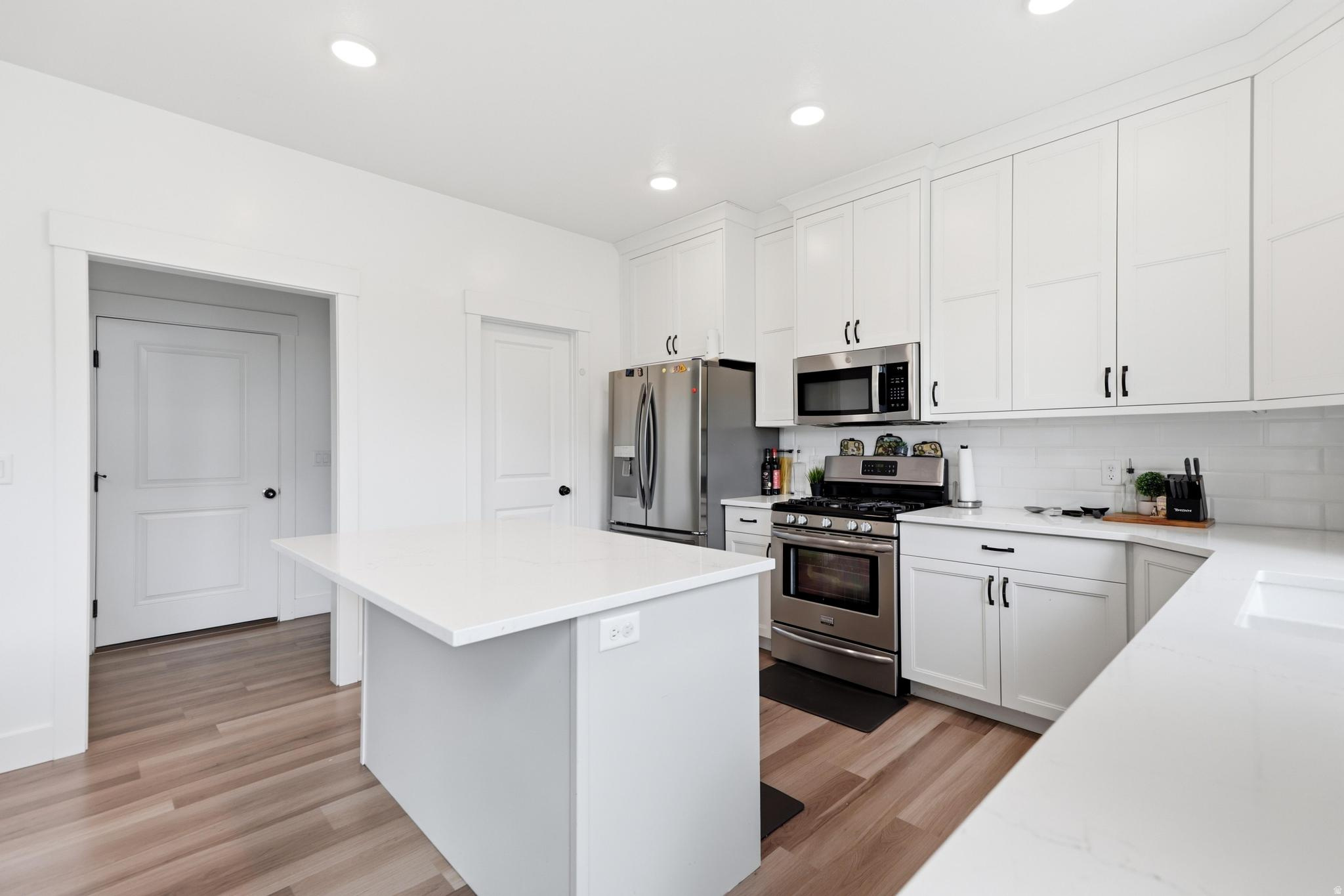 RIDGELINE PARK - Residential