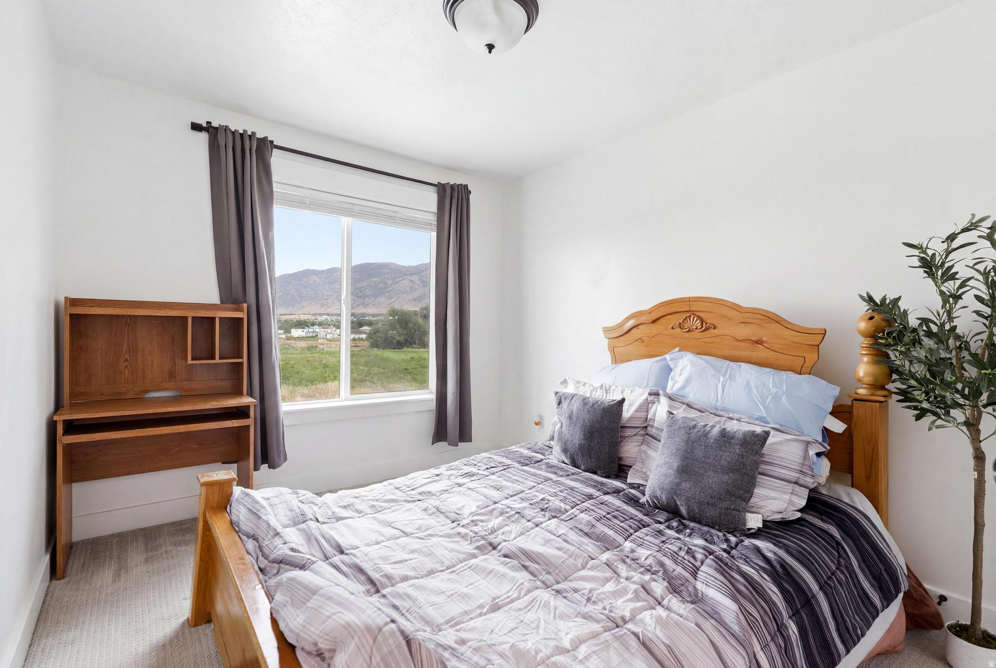 RIDGELINE PARK - Residential