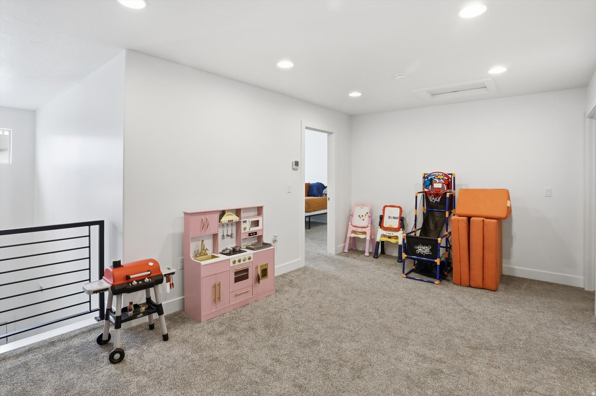 HAWK HAVEN TOWN HOME - Residential