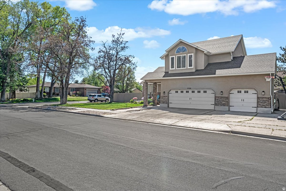 PRESCOTT ESTATES - Residential