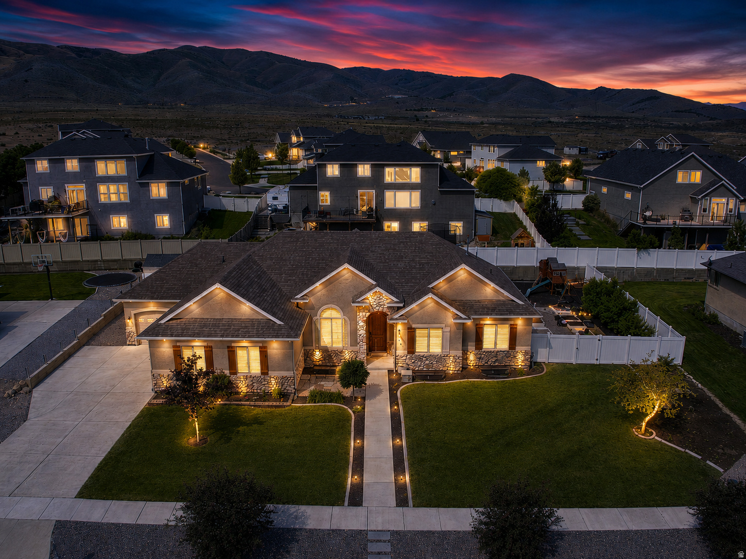 JACOBS RANCH - Residential