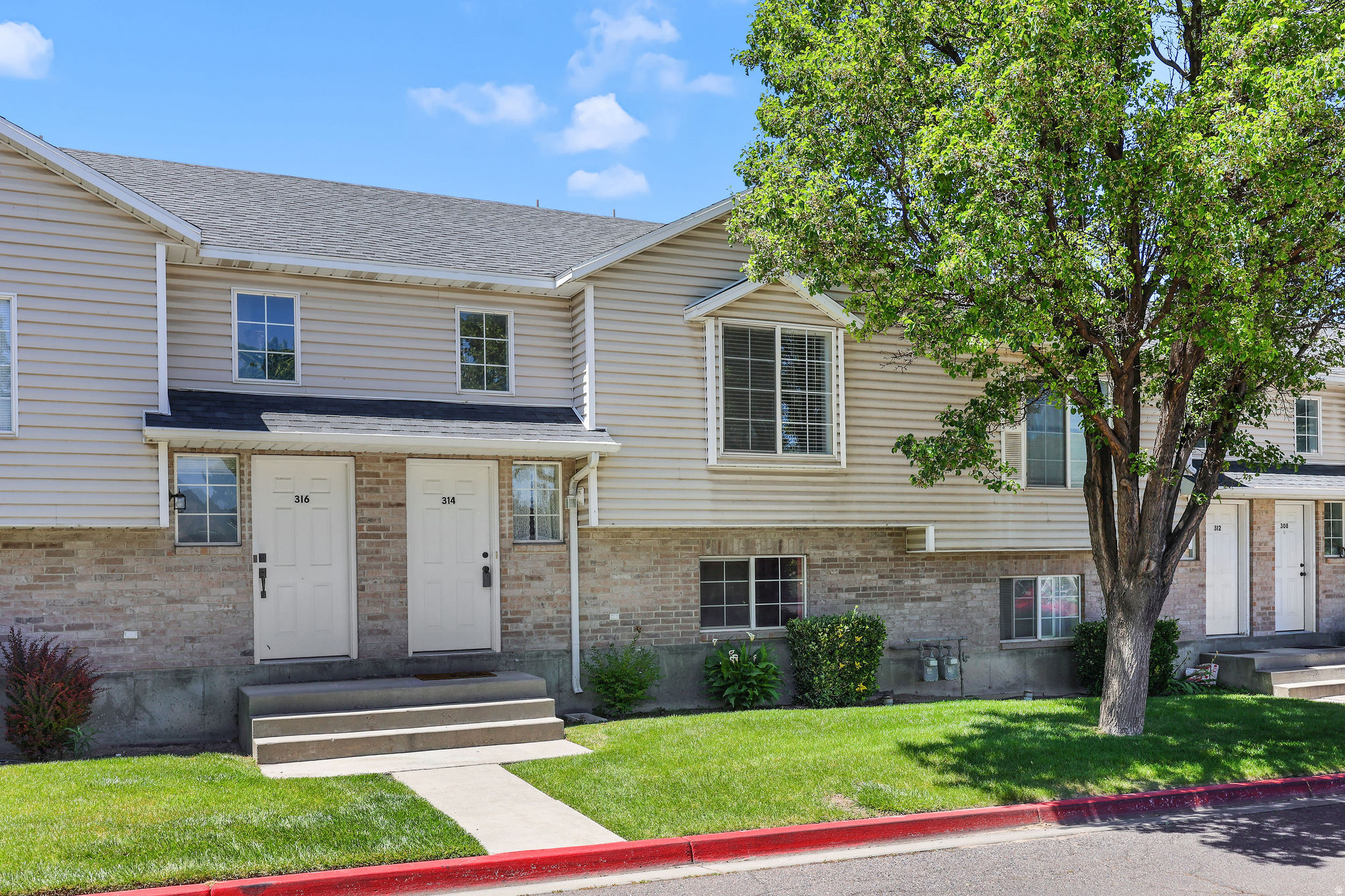 PARK VIEW TERRACE CONDO - Residential