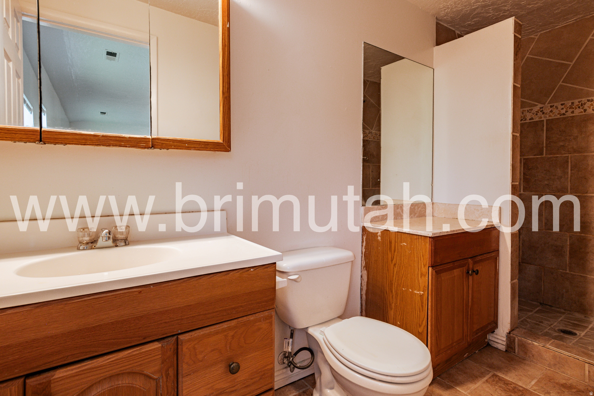 TEN AC PLAT A - Residential Lease