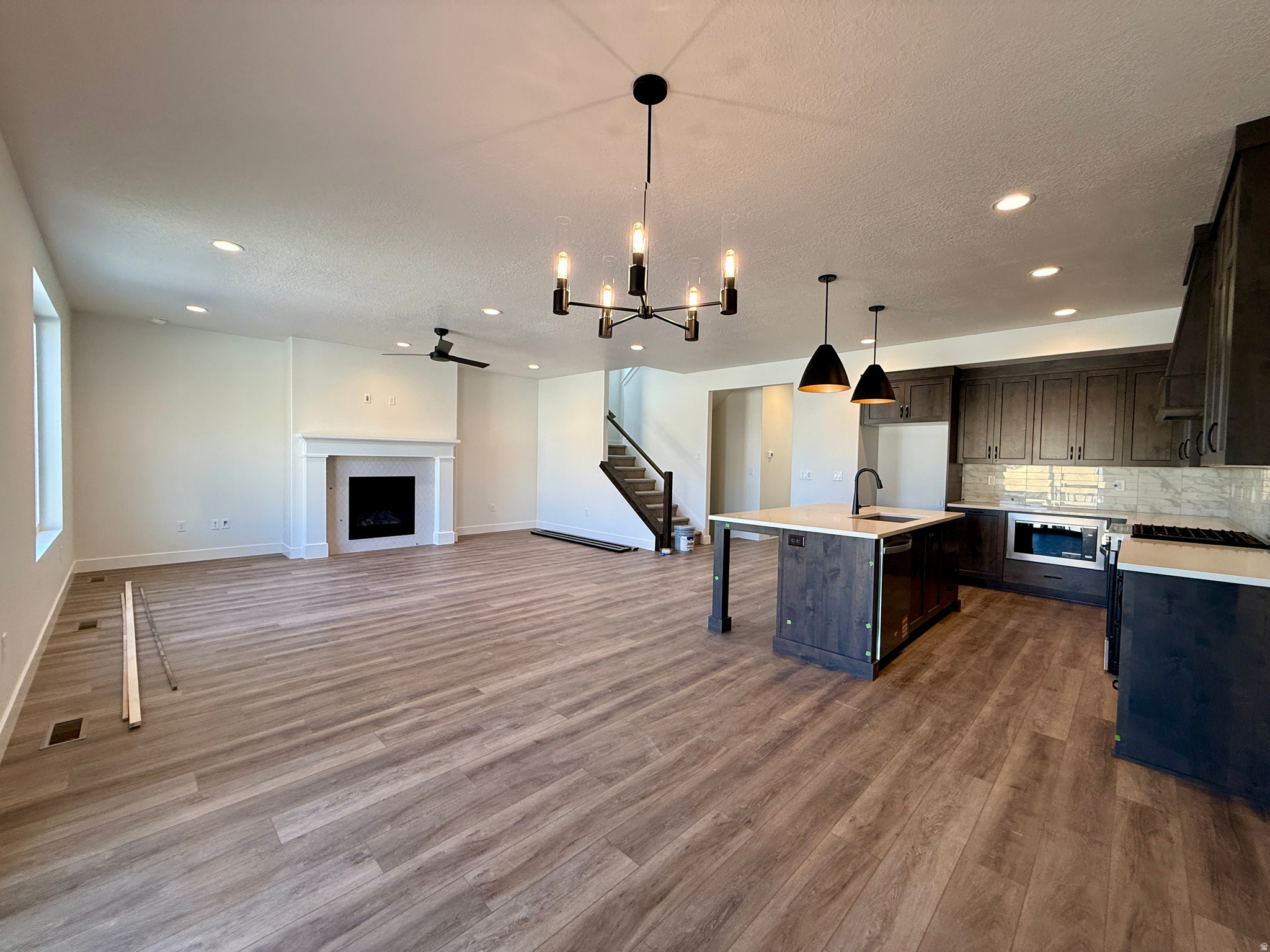 CREEKSIDE AT JDC RANCH - Residential