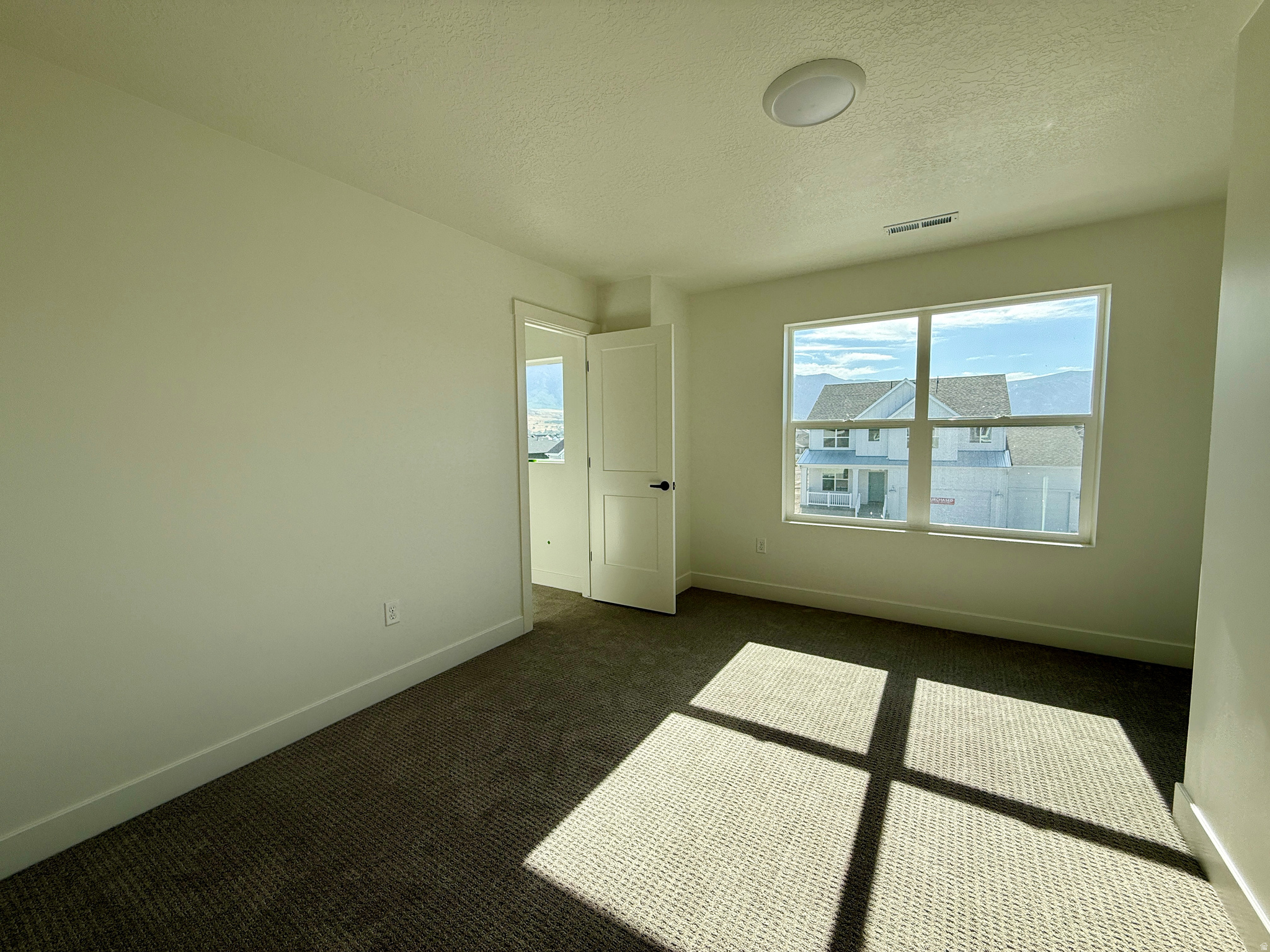 CREEKSIDE AT JDC RANCH - Residential