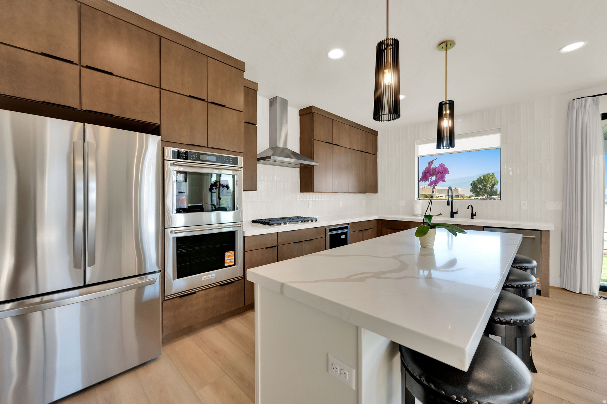THE CROSSINGS AT LAKE CREEK - Residential