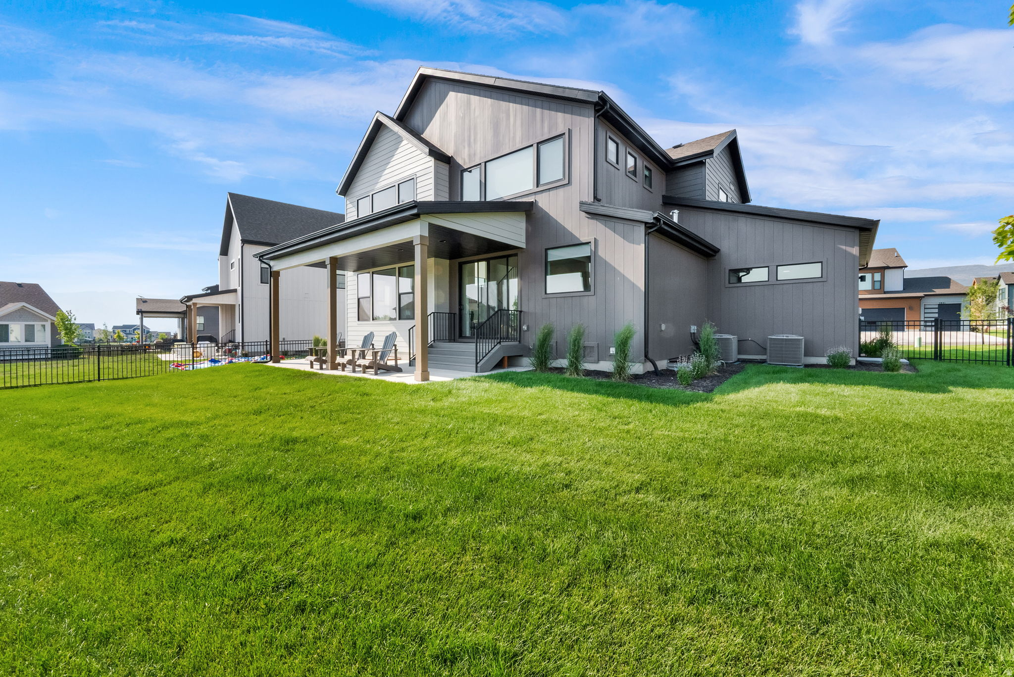 THE CROSSINGS AT LAKE CREEK - Residential