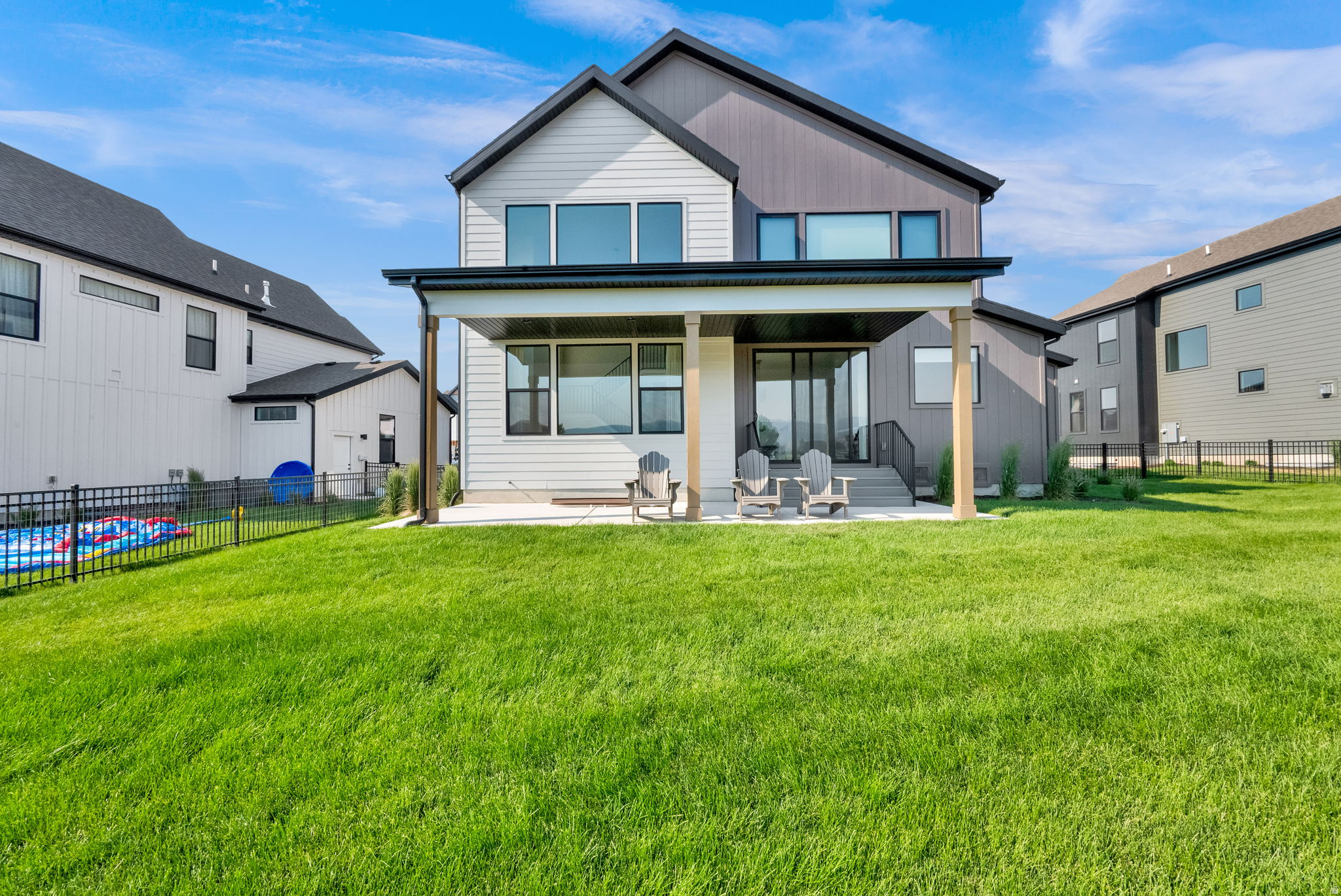 THE CROSSINGS AT LAKE CREEK - Residential