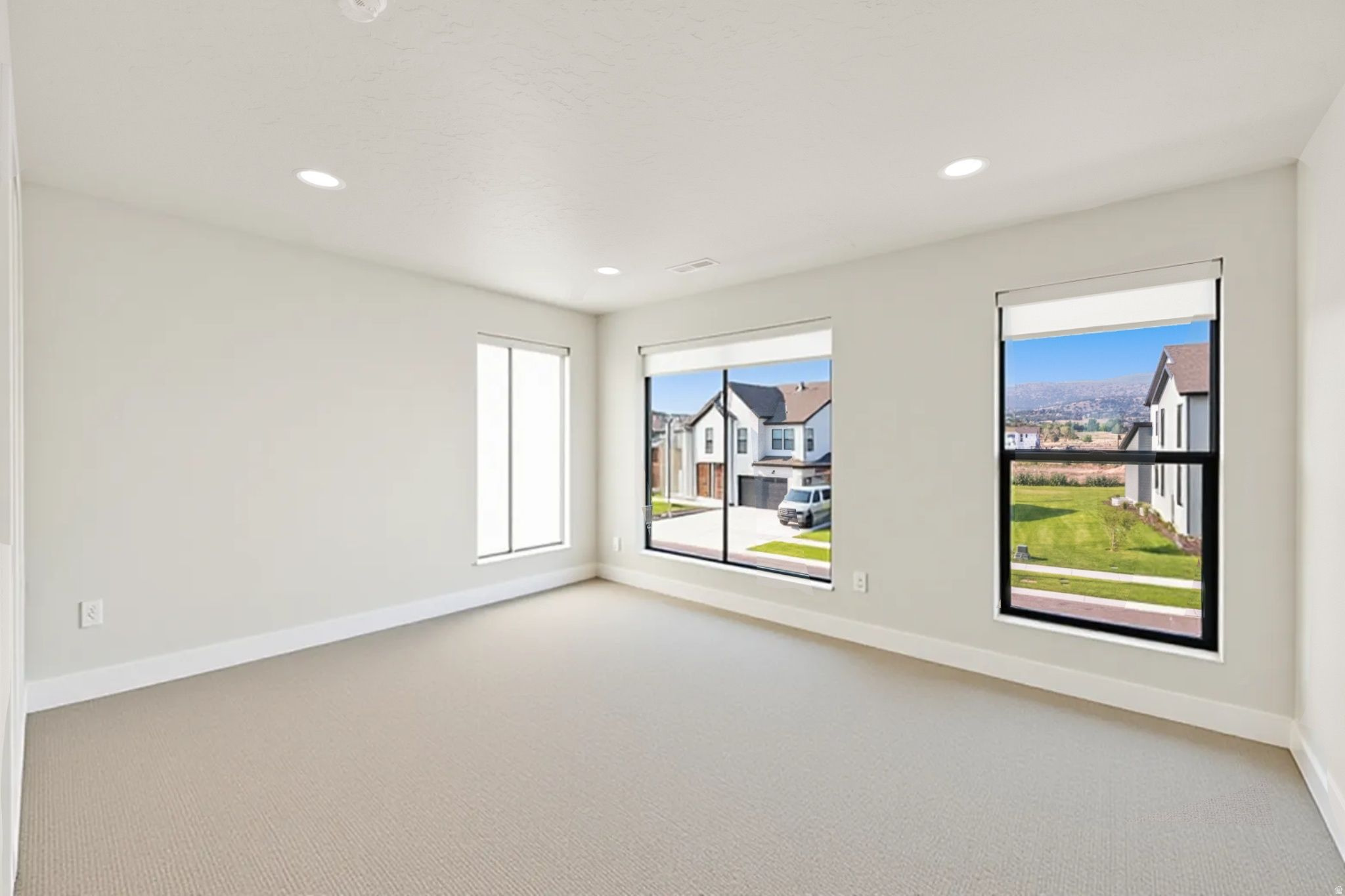 THE CROSSINGS AT LAKE CREEK - Residential