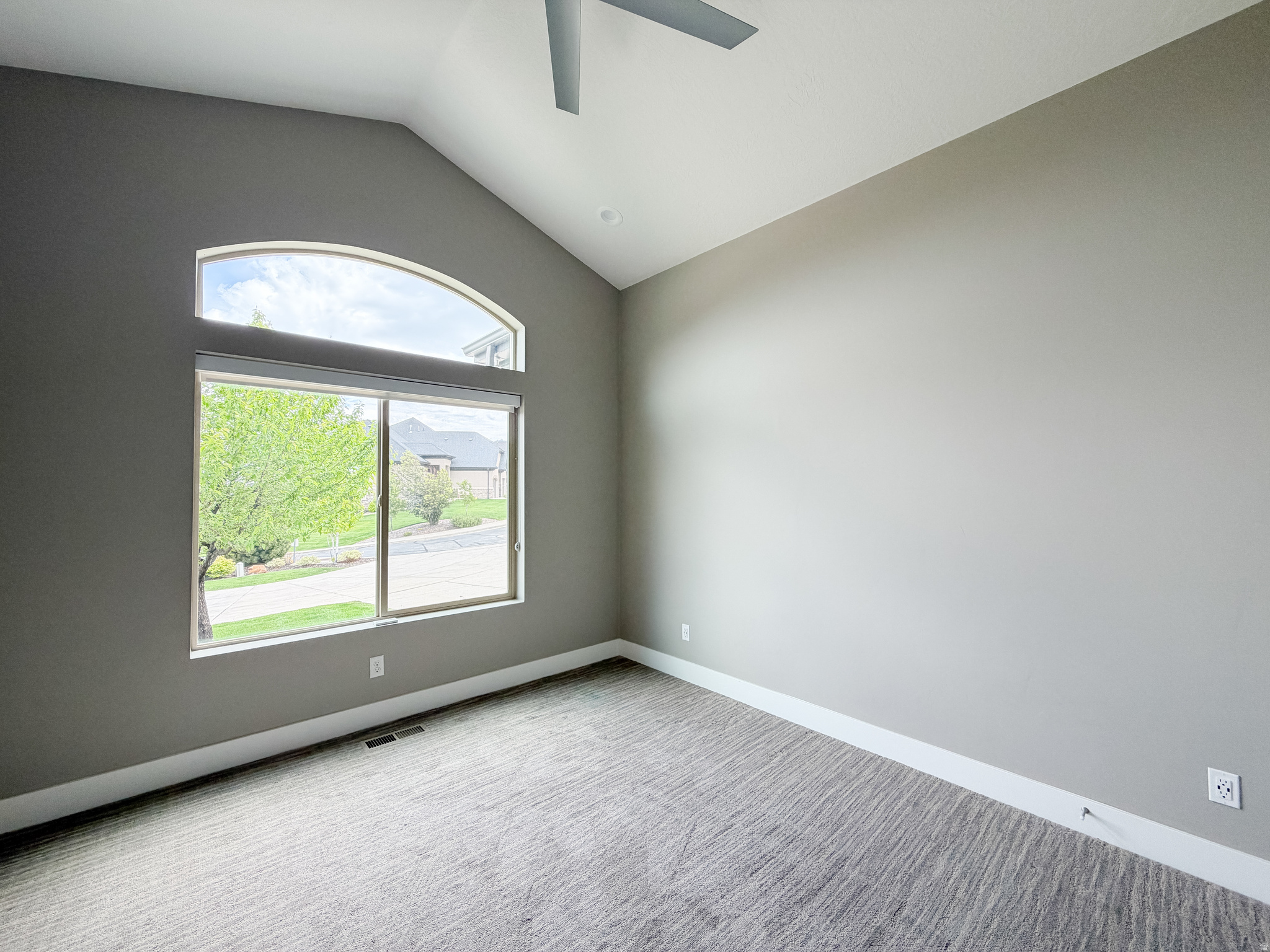 SUNSET RIDGE AT SOUTH MOUNTAIN - Residential