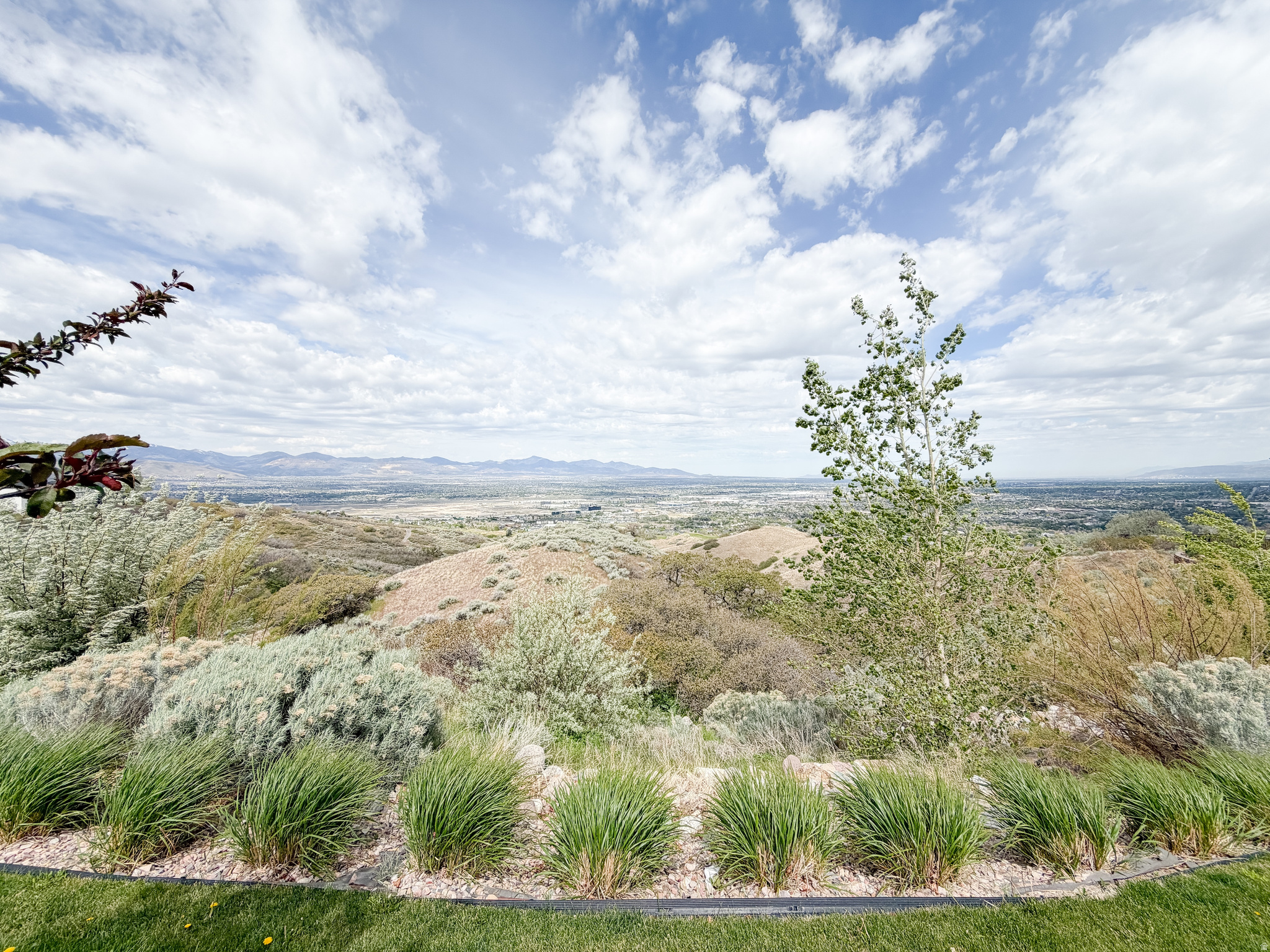 SUNSET RIDGE AT SOUTH MOUNTAIN - Residential