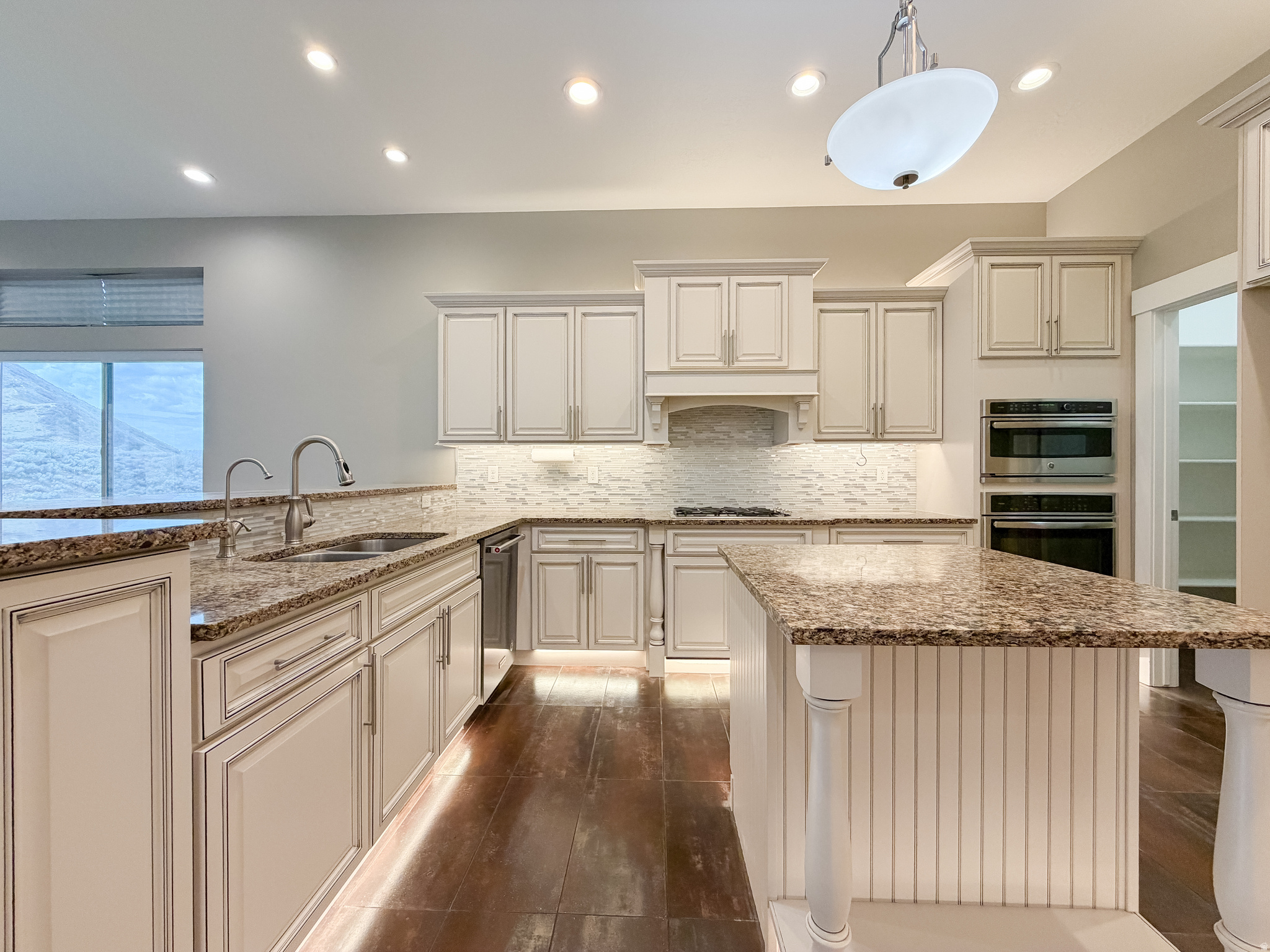 SUNSET RIDGE AT SOUTH MOUNTAIN - Residential