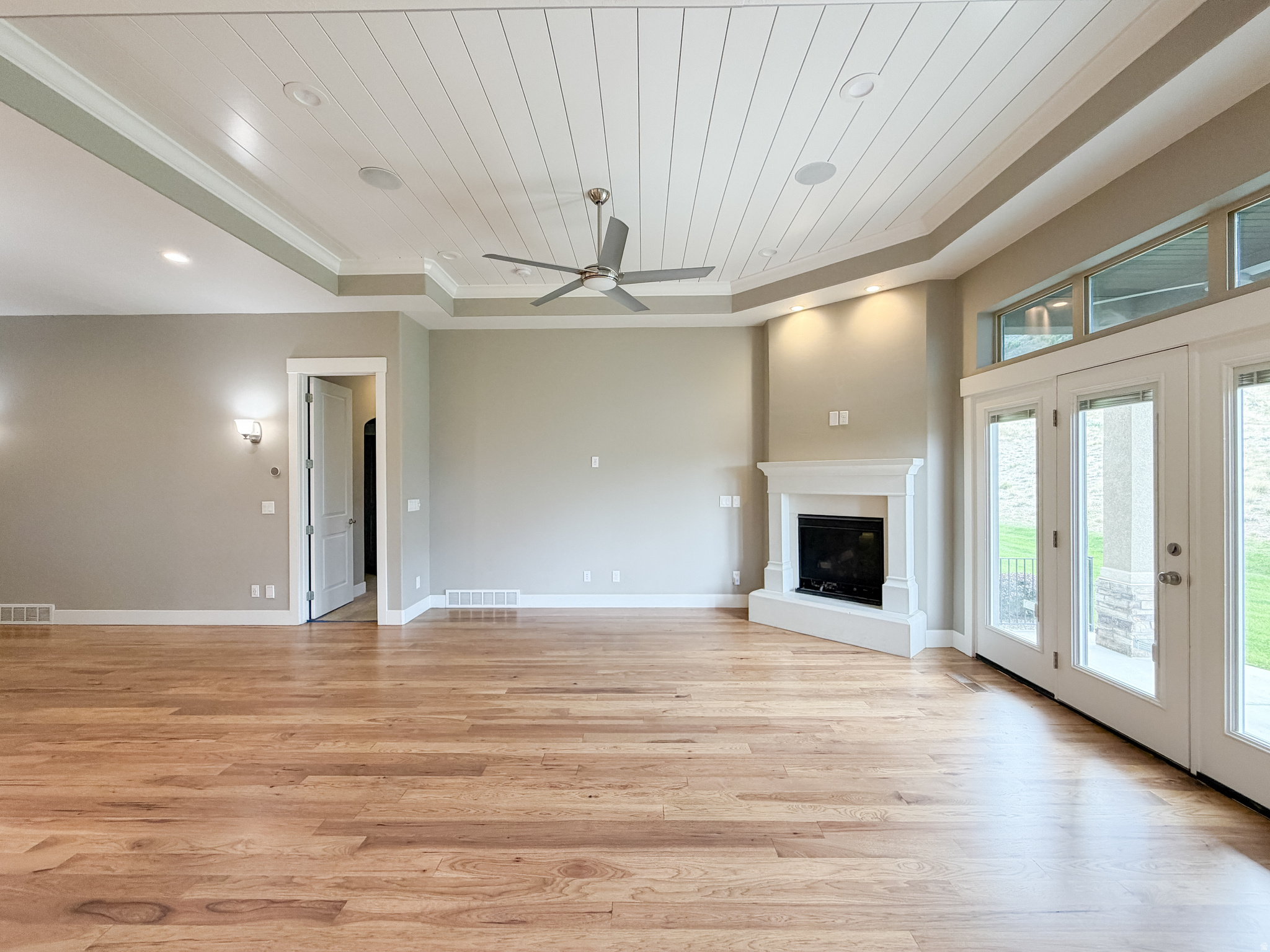 SUNSET RIDGE AT SOUTH MOUNTAIN - Residential