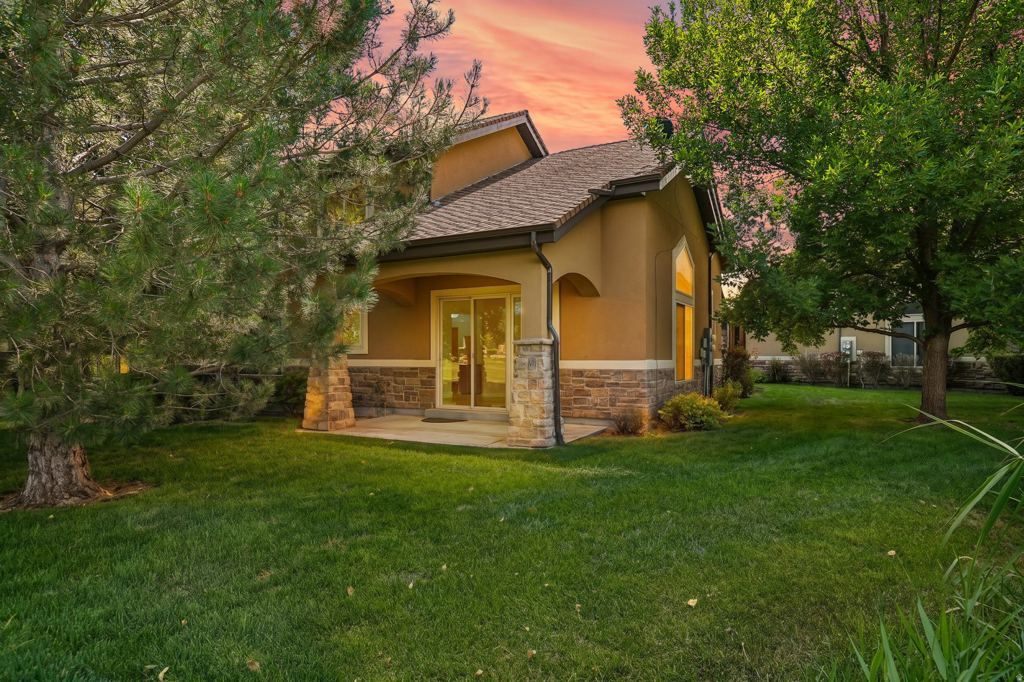 RIDGE - Residential