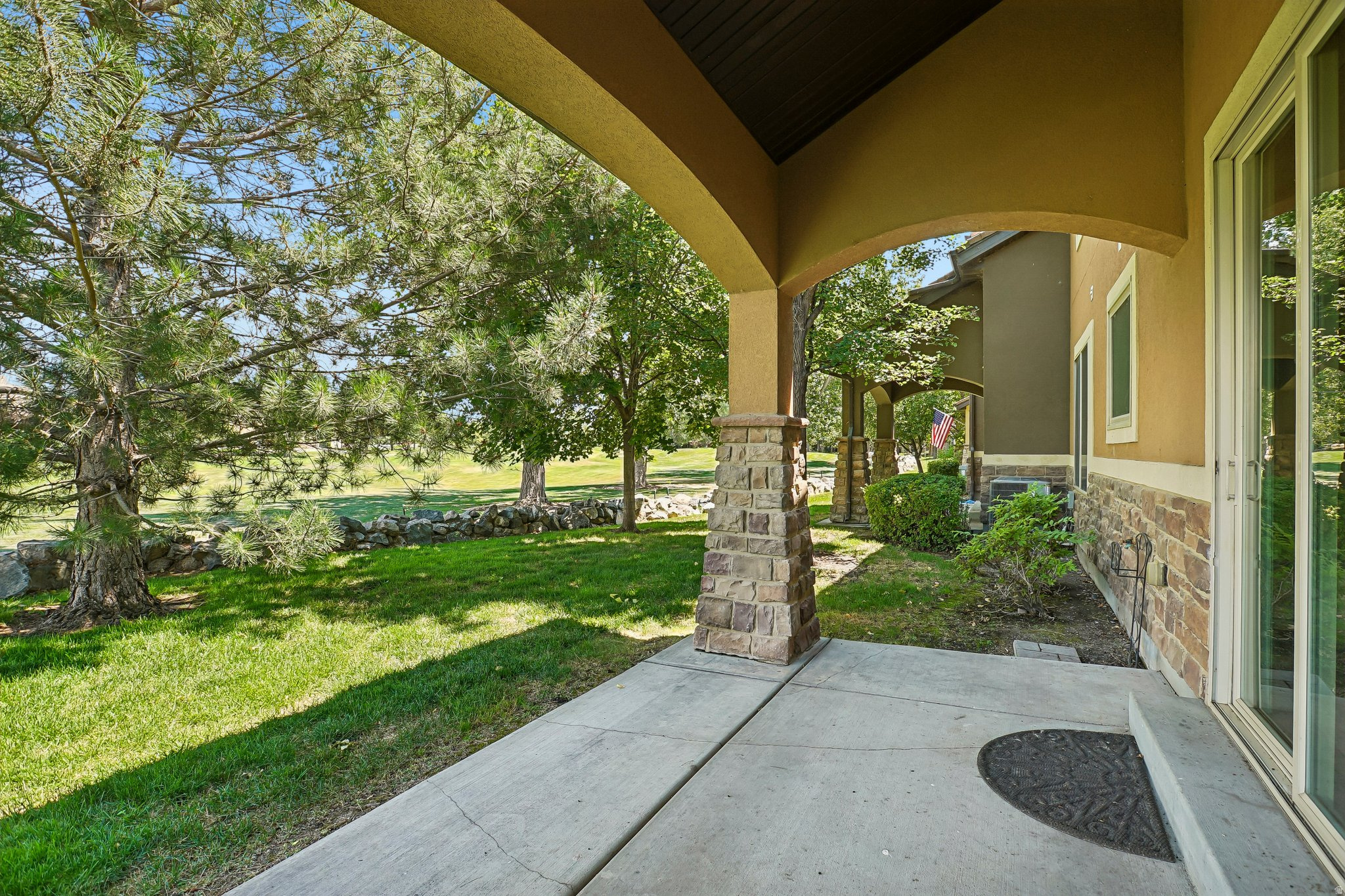 RIDGE - Residential