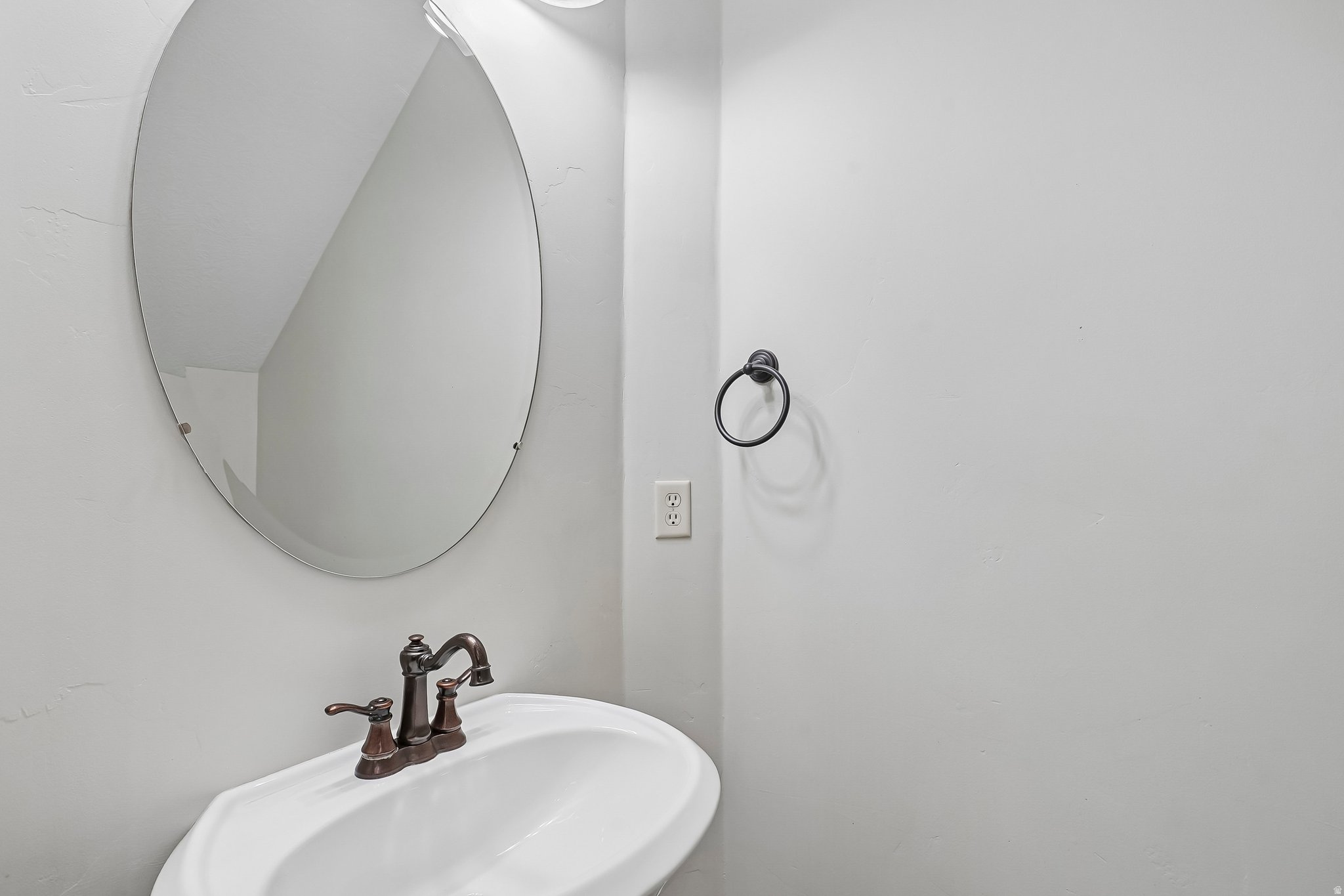 RIDGE - Residential