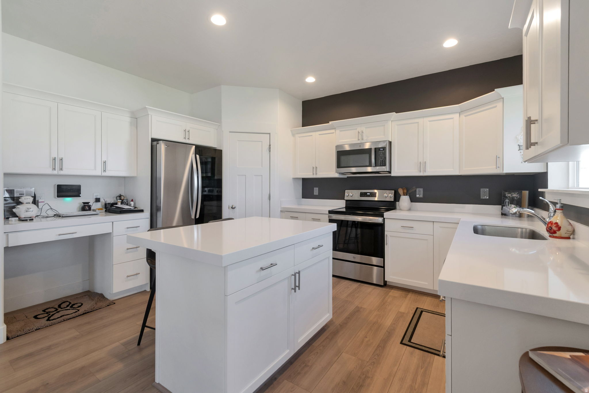 SILVERLAKE - Residential