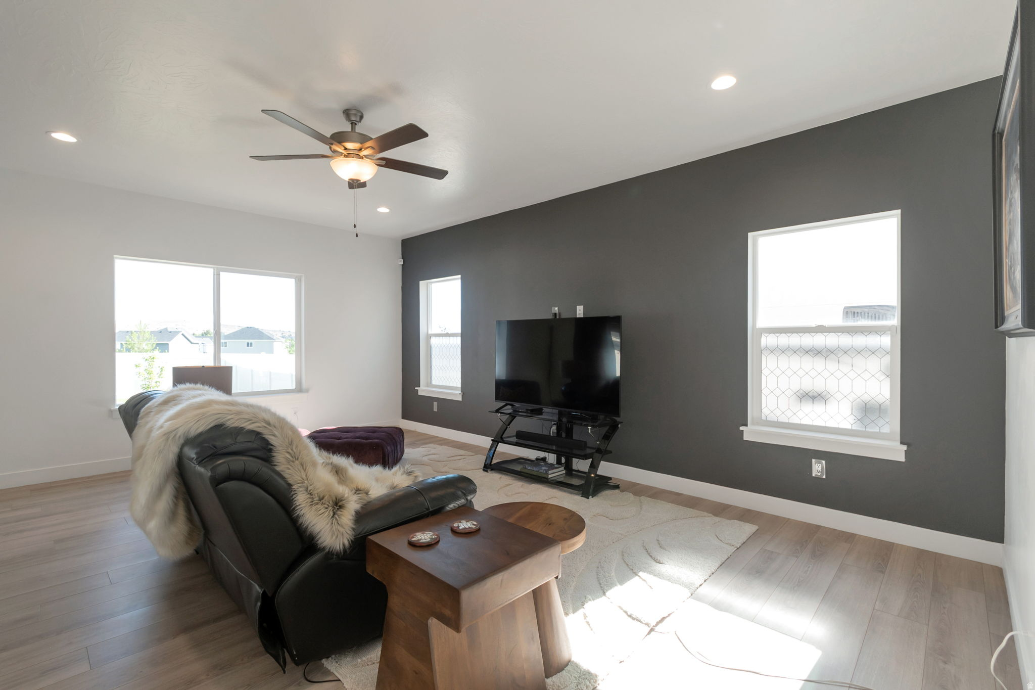 SILVERLAKE - Residential